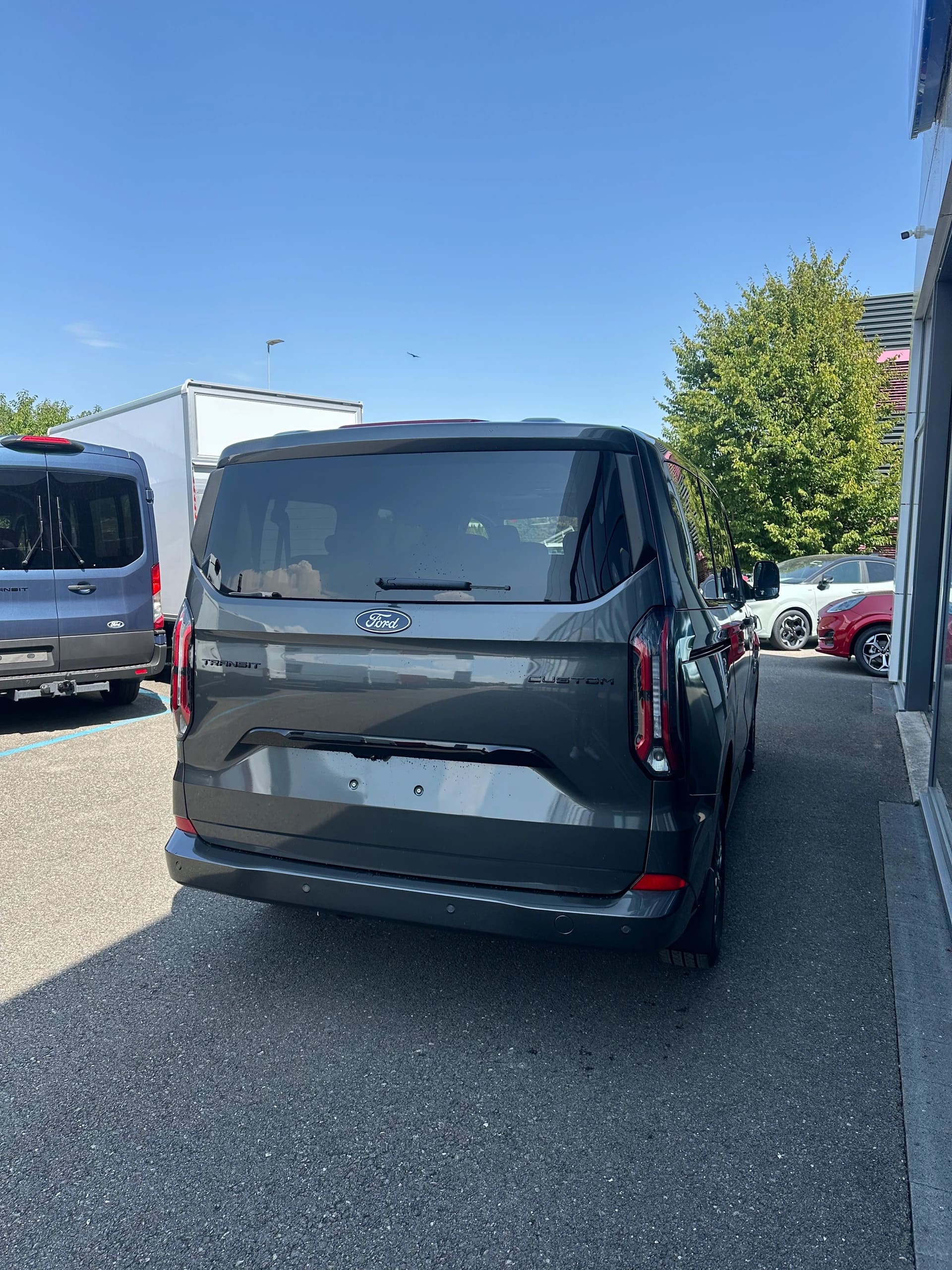 FORD Transit C combi 320 L1 2.0 Eco Limited/170CV/Aut.-image-6