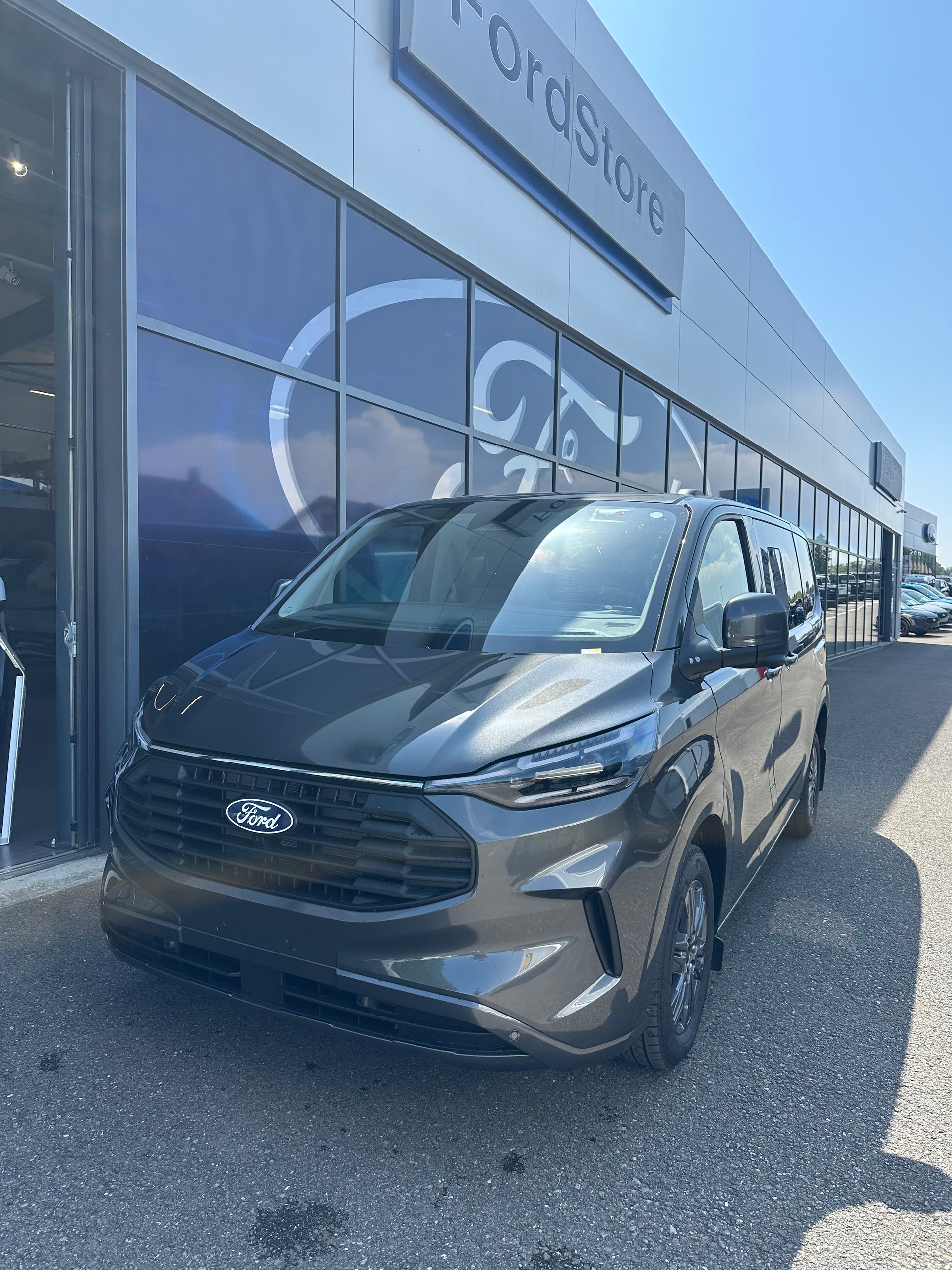 FORD Transit C combi 320 L1 2.0 Eco Limited/170CV/Aut.
