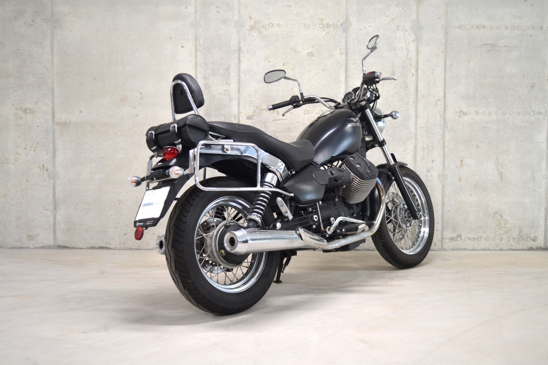 MOTO GUZZI Nevada Classic 750-showroom-element-3