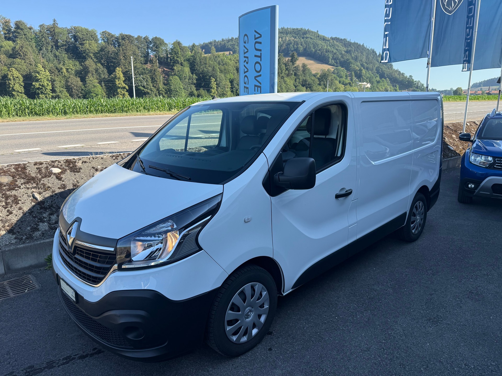 RENAULT Trafic 2.0 Energy dCi 120 3.0t L1H1-image-0