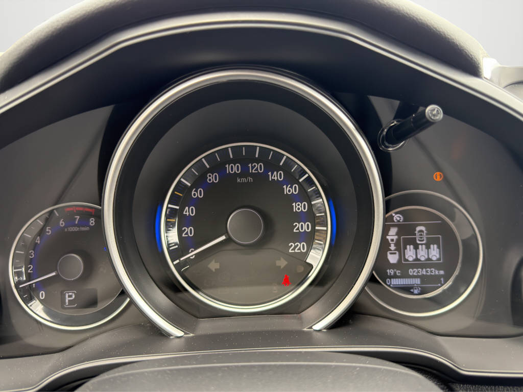 HONDA Jazz 1.3i Elegance-image-10