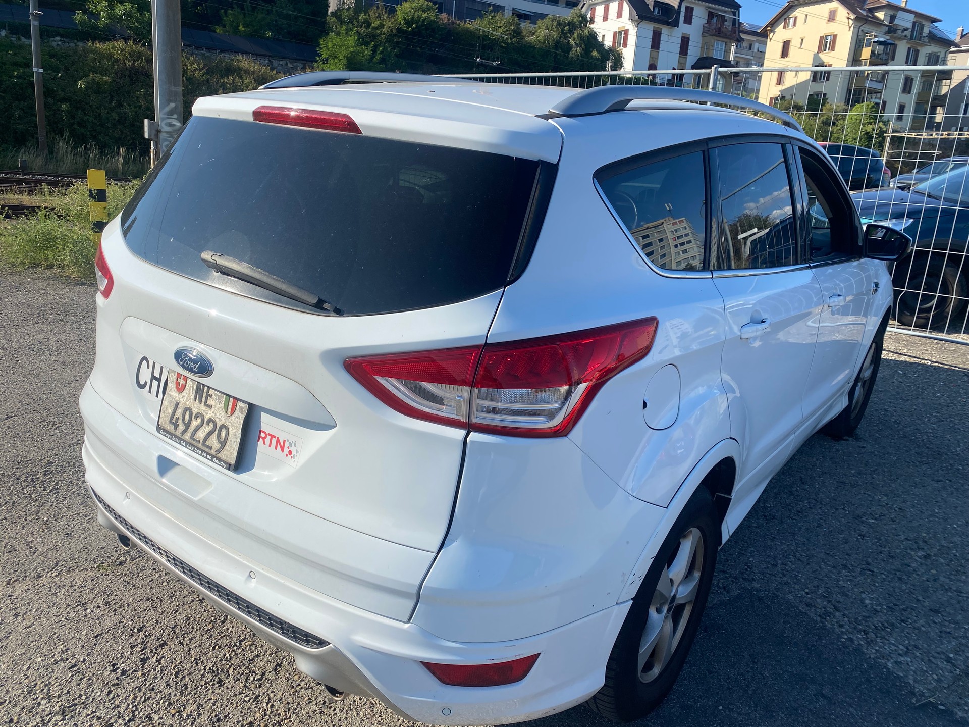 FORD Kuga 2.0 TDCi Carving 4WD-image-2