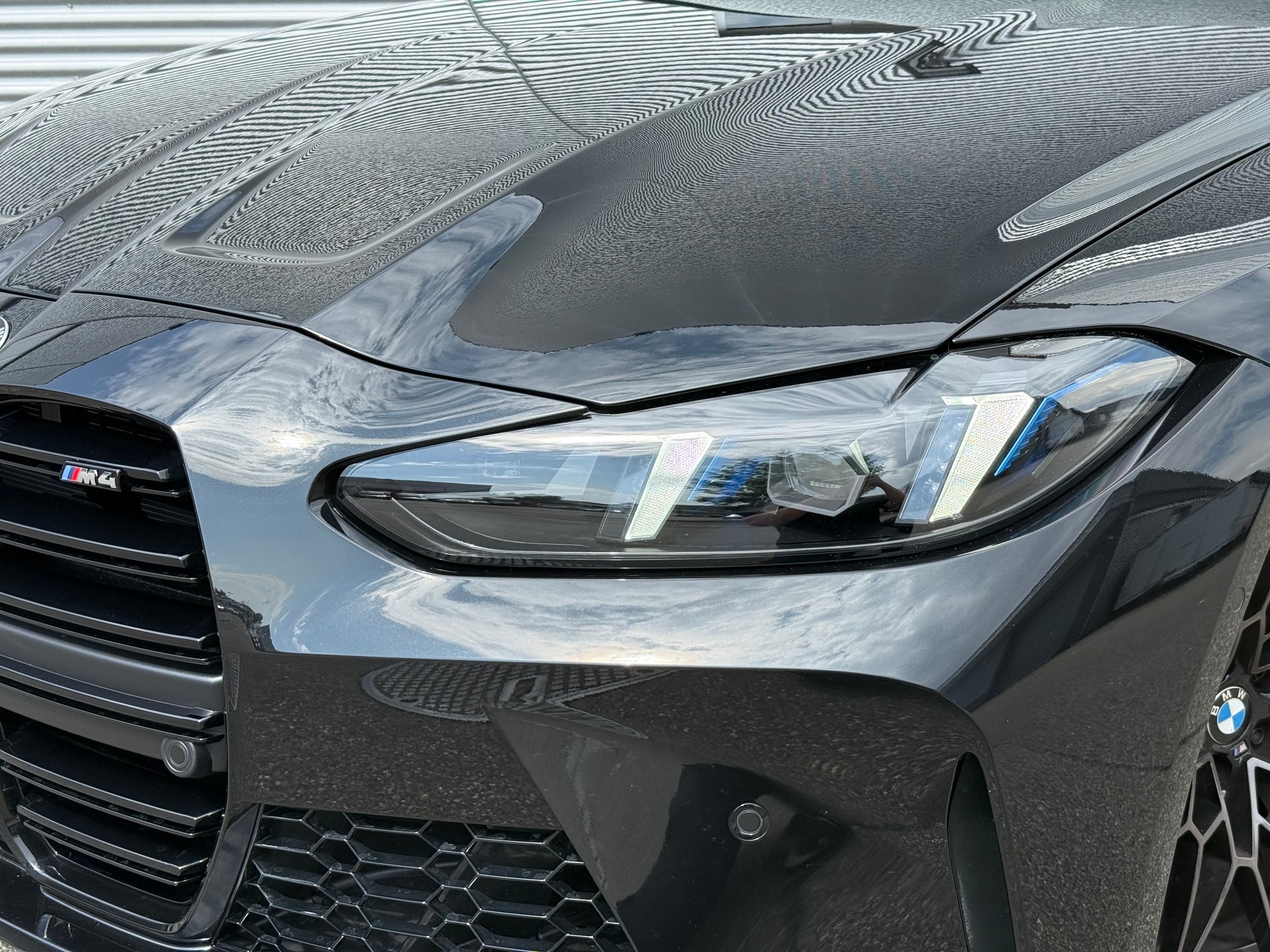 BMW M4 Coupé-image-1
