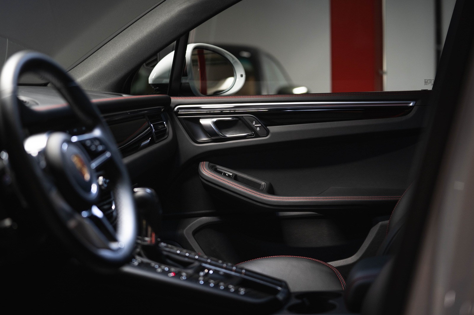 PORSCHE 2.9 V6 GTS-image-8