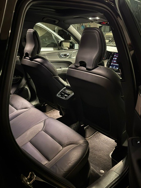 VOLVO 2.0 B5 MH R-Design AWD-image-3