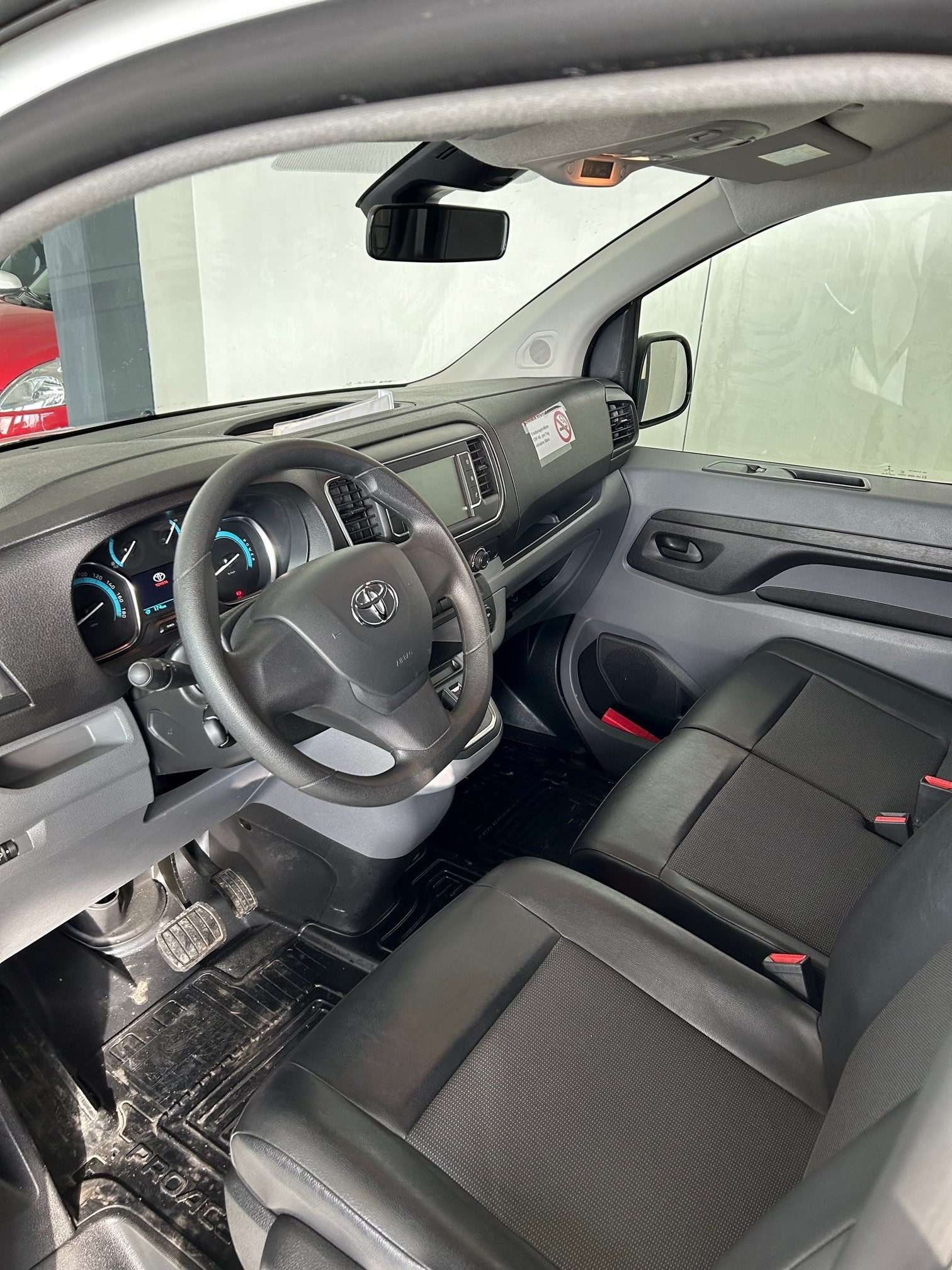 TOYOTA PROACE Van L1 50KWh 7kW OBC Active-image-6
