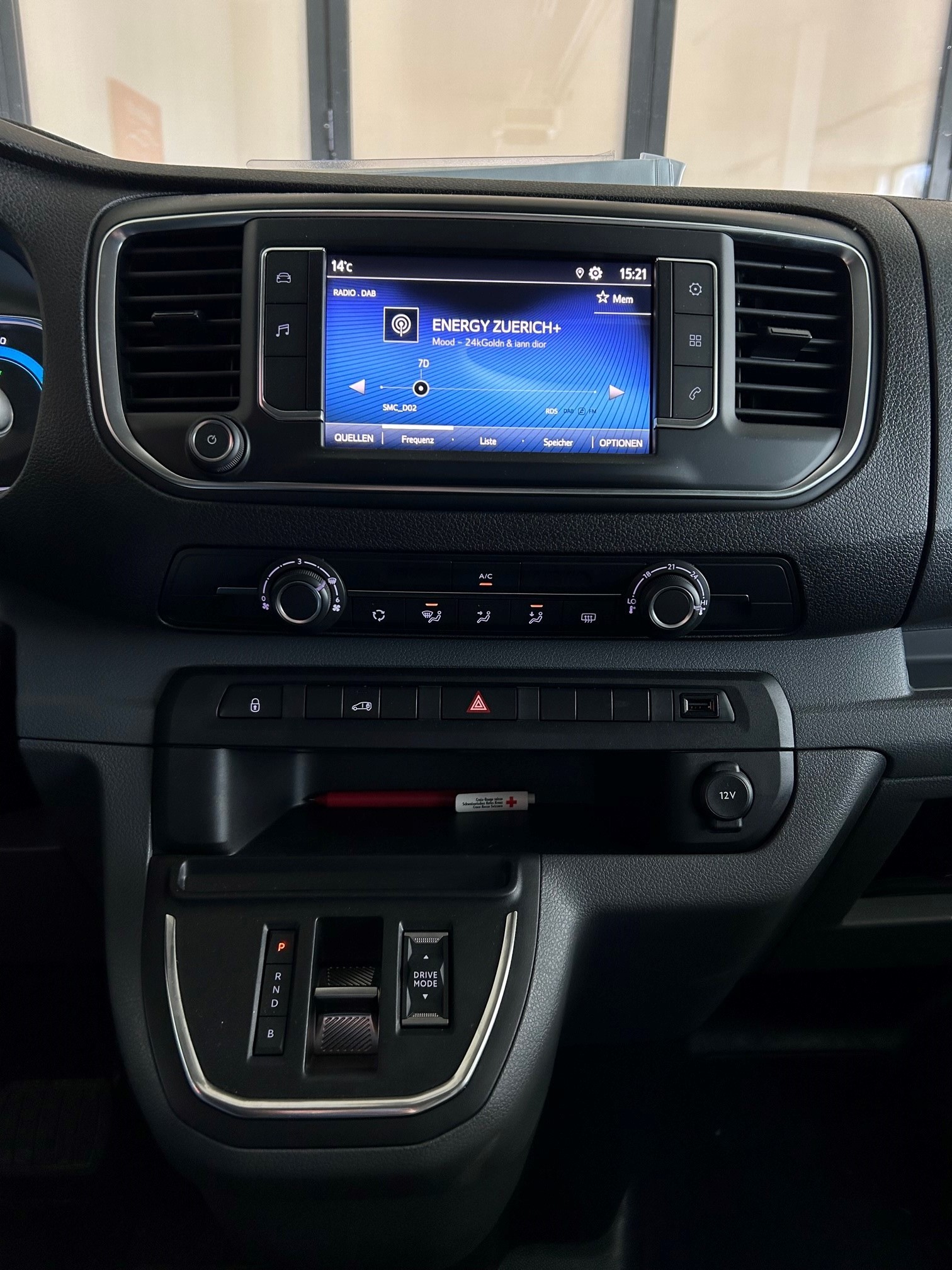 TOYOTA PROACE Van L1 50KWh 7kW OBC Active-image-7