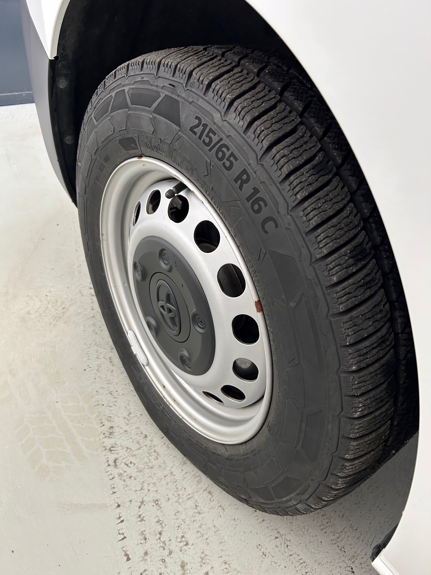 TOYOTA PROACE Van L1 50KWh 7kW OBC Active-image-11