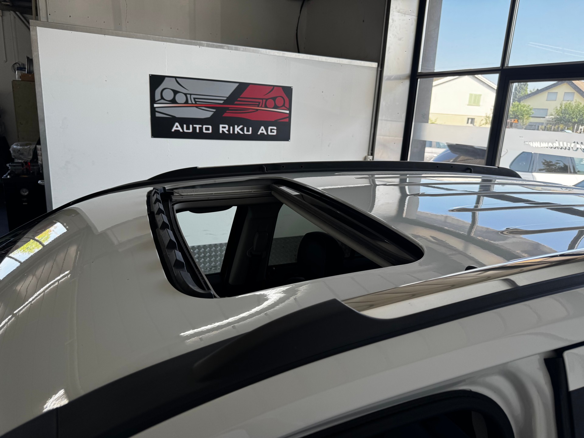 JEEP Compass 2.4 Limited Automatic-image-14