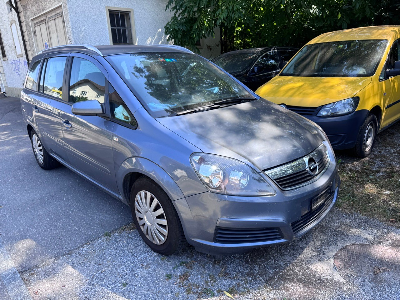 OPEL Zafira 1.8i 16V Enjoy-image-2