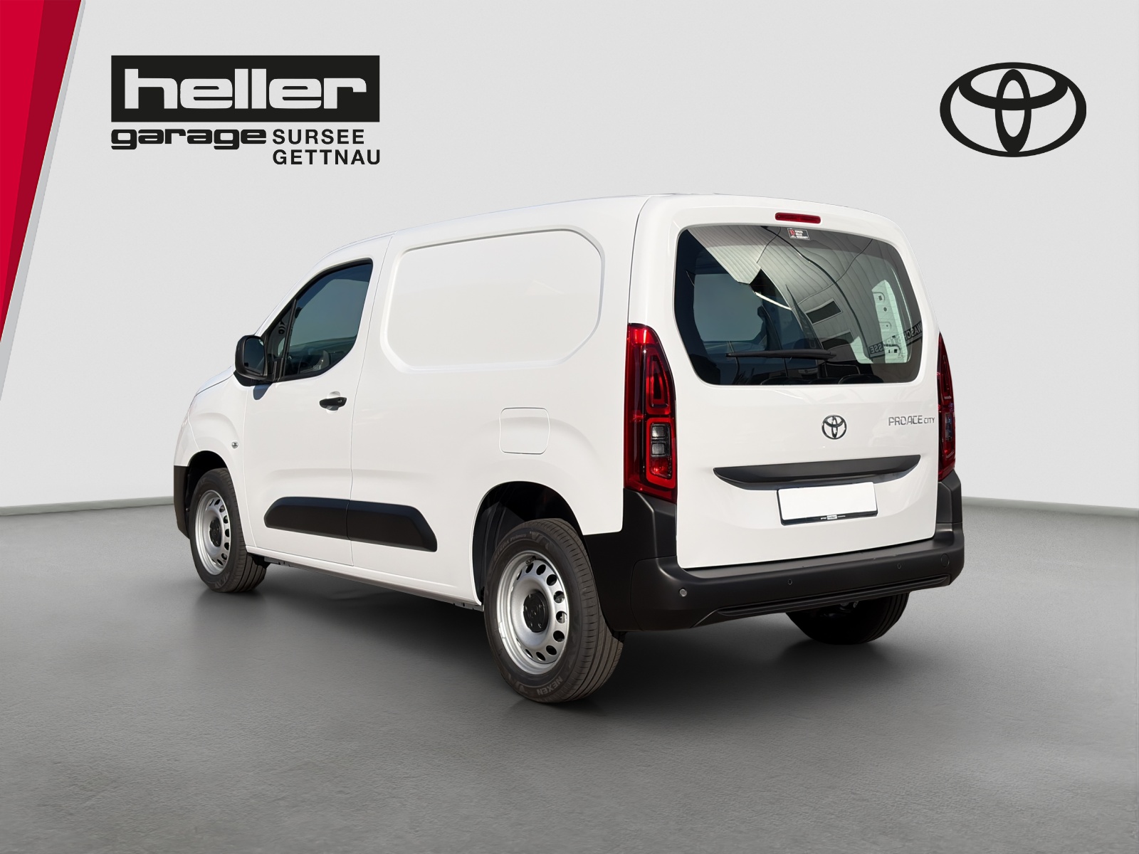 TOYOTA PROACE CITY Van L1 1.2 Active-image-2