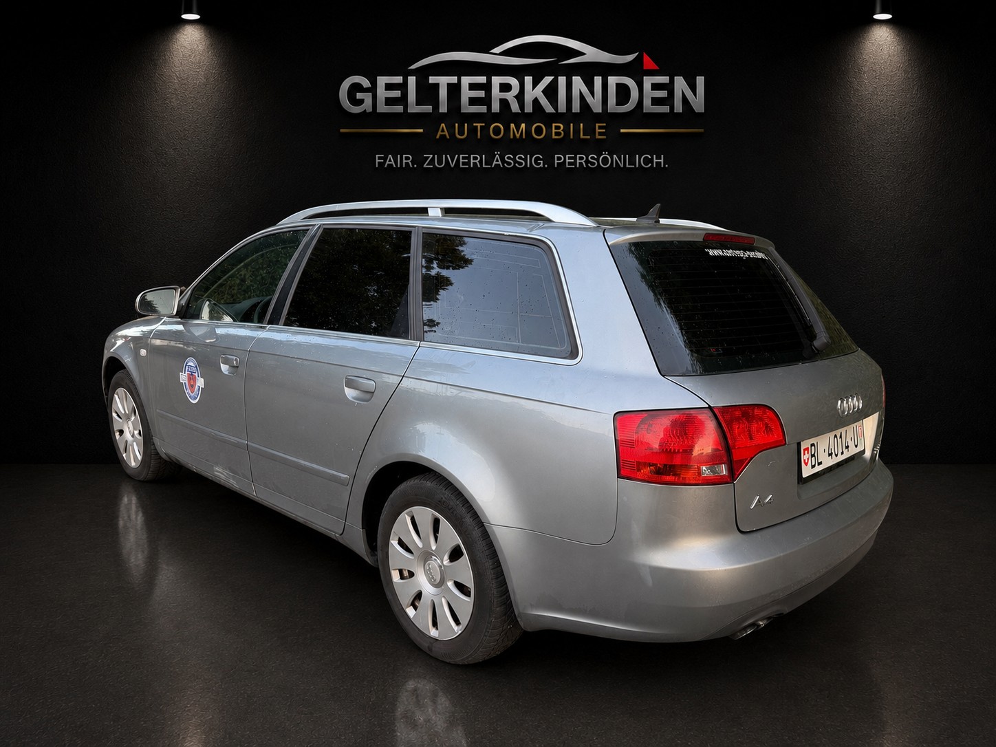 AUDI A4 Avant 2.0 TDI-image-3