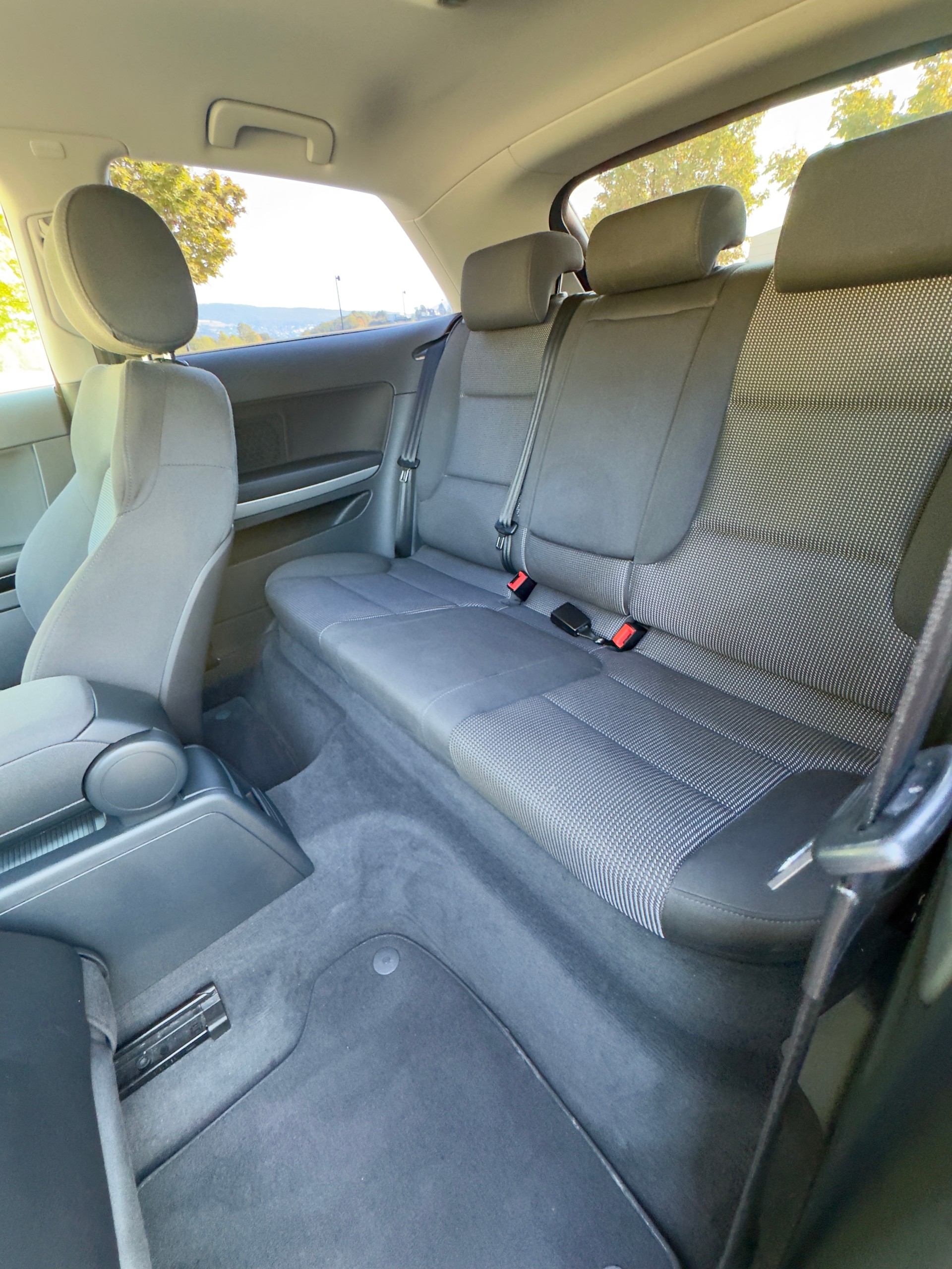 AUDI 1.8 T FSI Attraction quattro-image-9