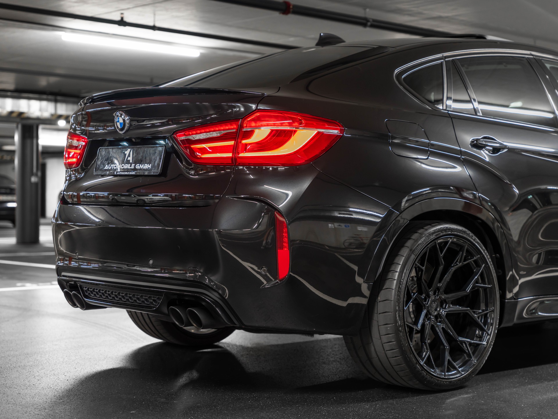 BMW X6M Steptronic-image-10