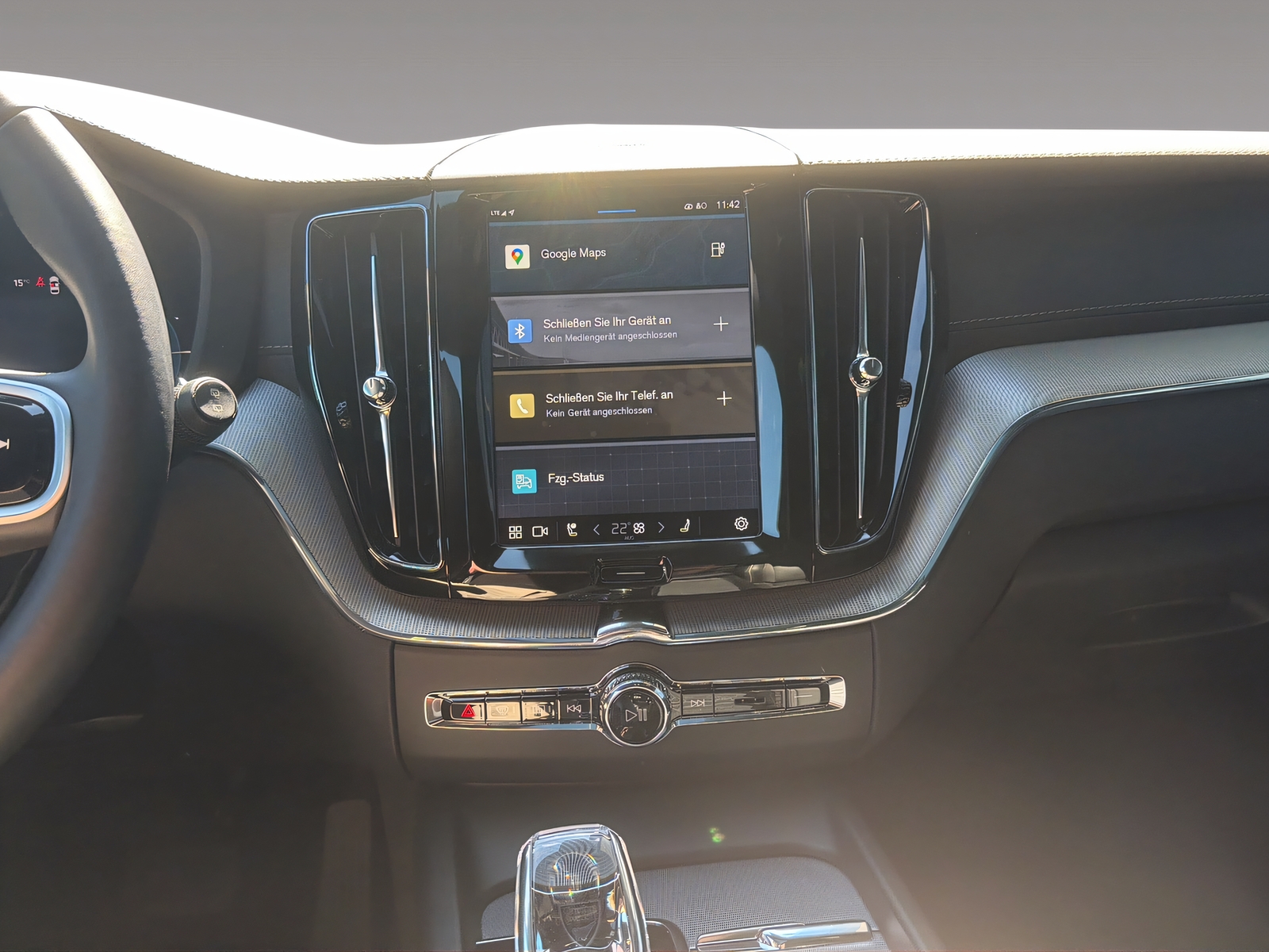 VOLVO XC60 2.0 T8 TE XCENTRIC Black Edition eAWD-image-13