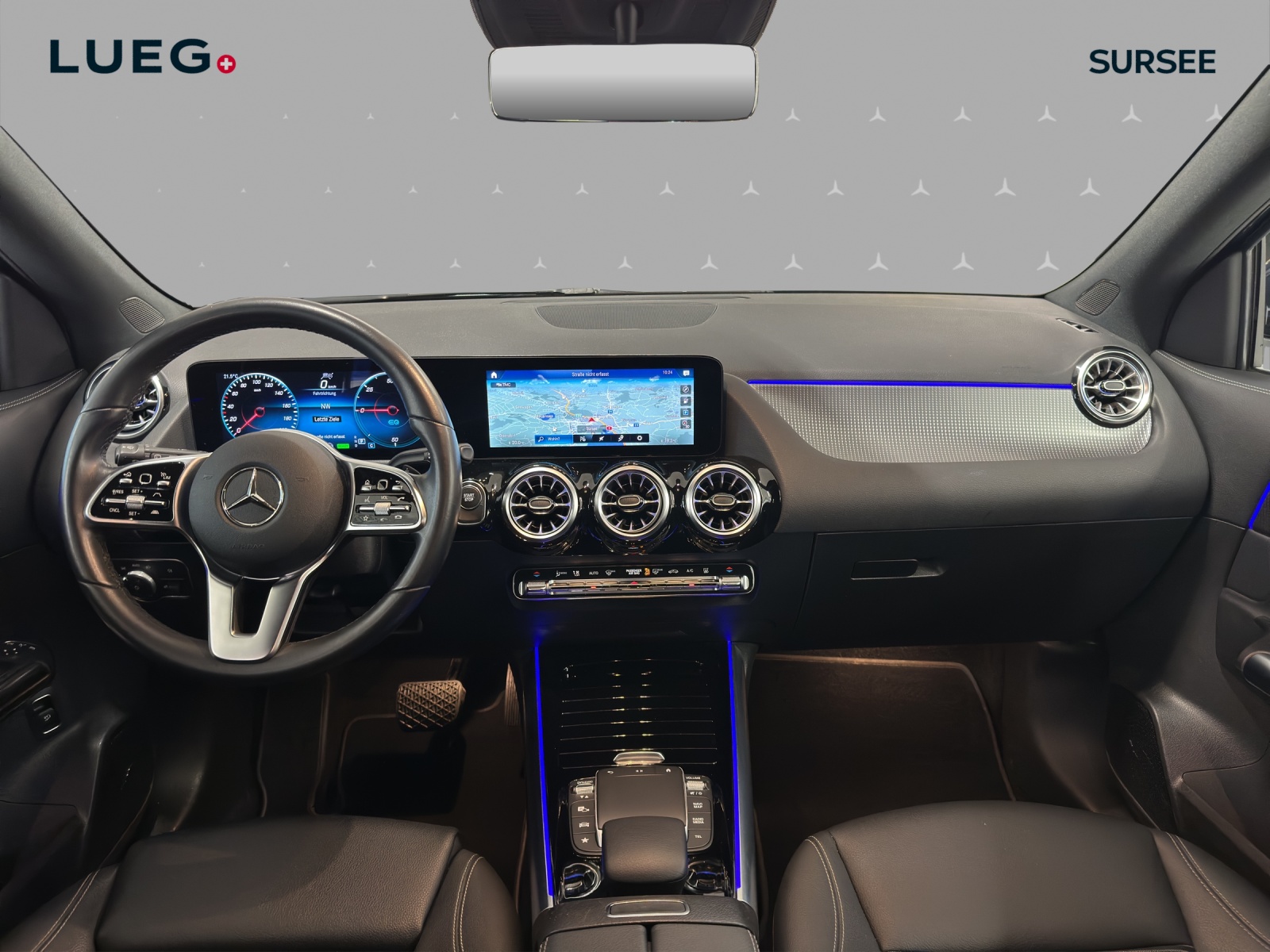 MERCEDES-BENZ EQA 300 4Matic-image-10
