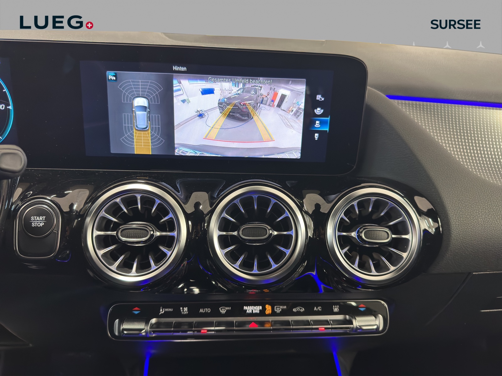 MERCEDES-BENZ EQA 300 4Matic-image-11