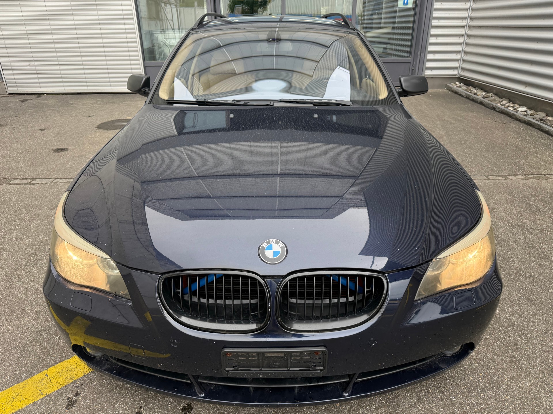 BMW 530d Touring-image-2