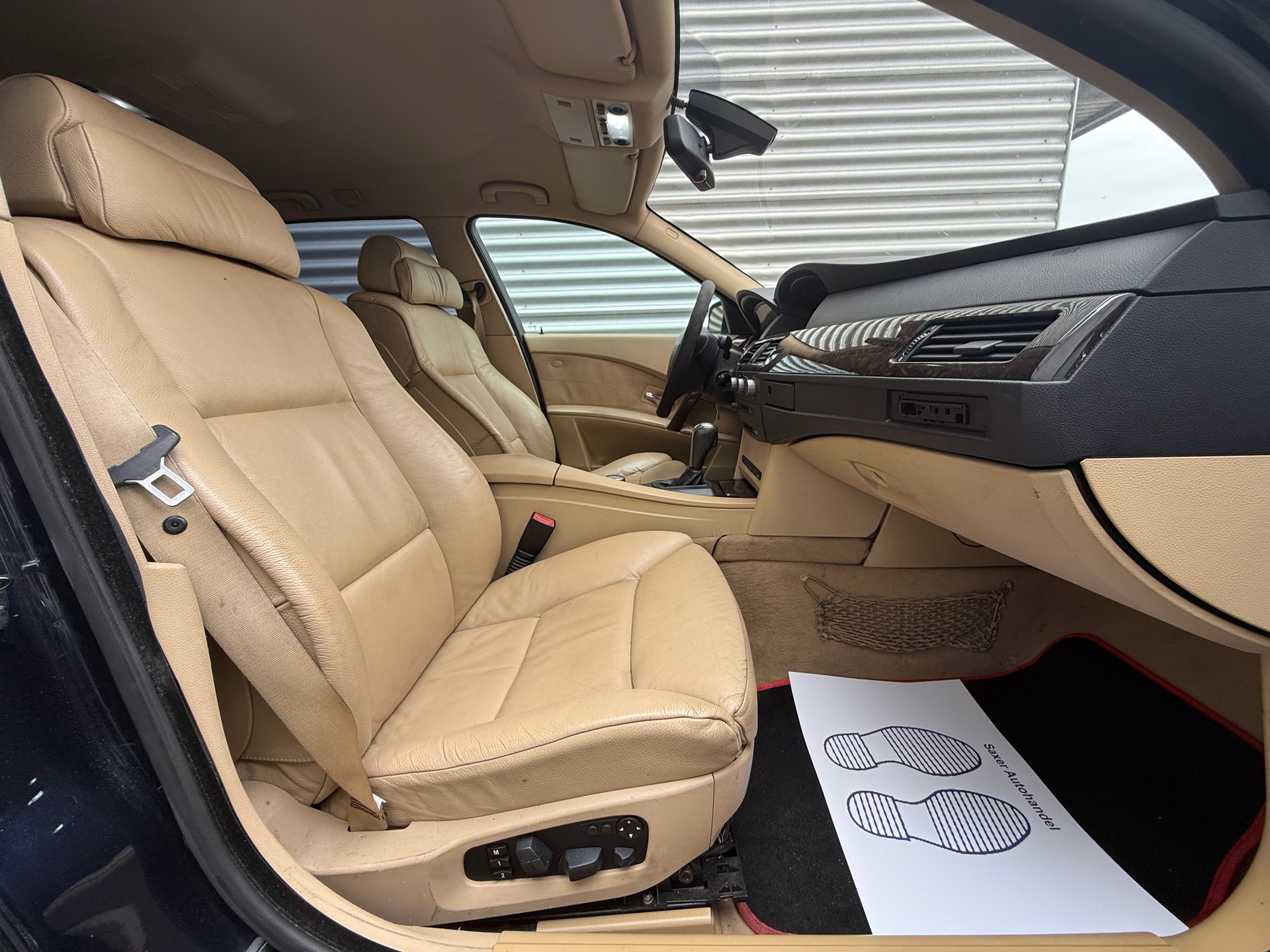BMW 530d Touring-image-7