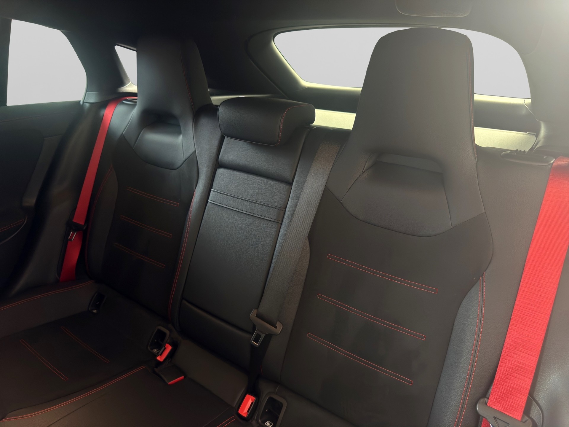 MERCEDES-BENZ CLA Shooting Brake 45 AMG 4Matic+ 8G-DCT-image-27