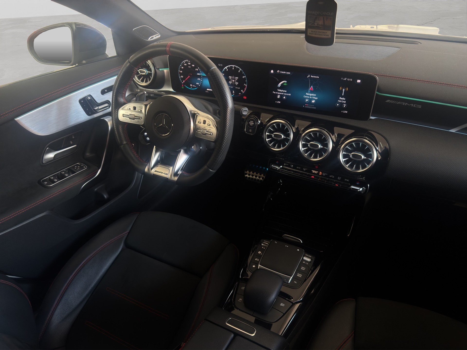 MERCEDES-BENZ CLA Shooting Brake 45 AMG 4Matic+ 8G-DCT-image-15