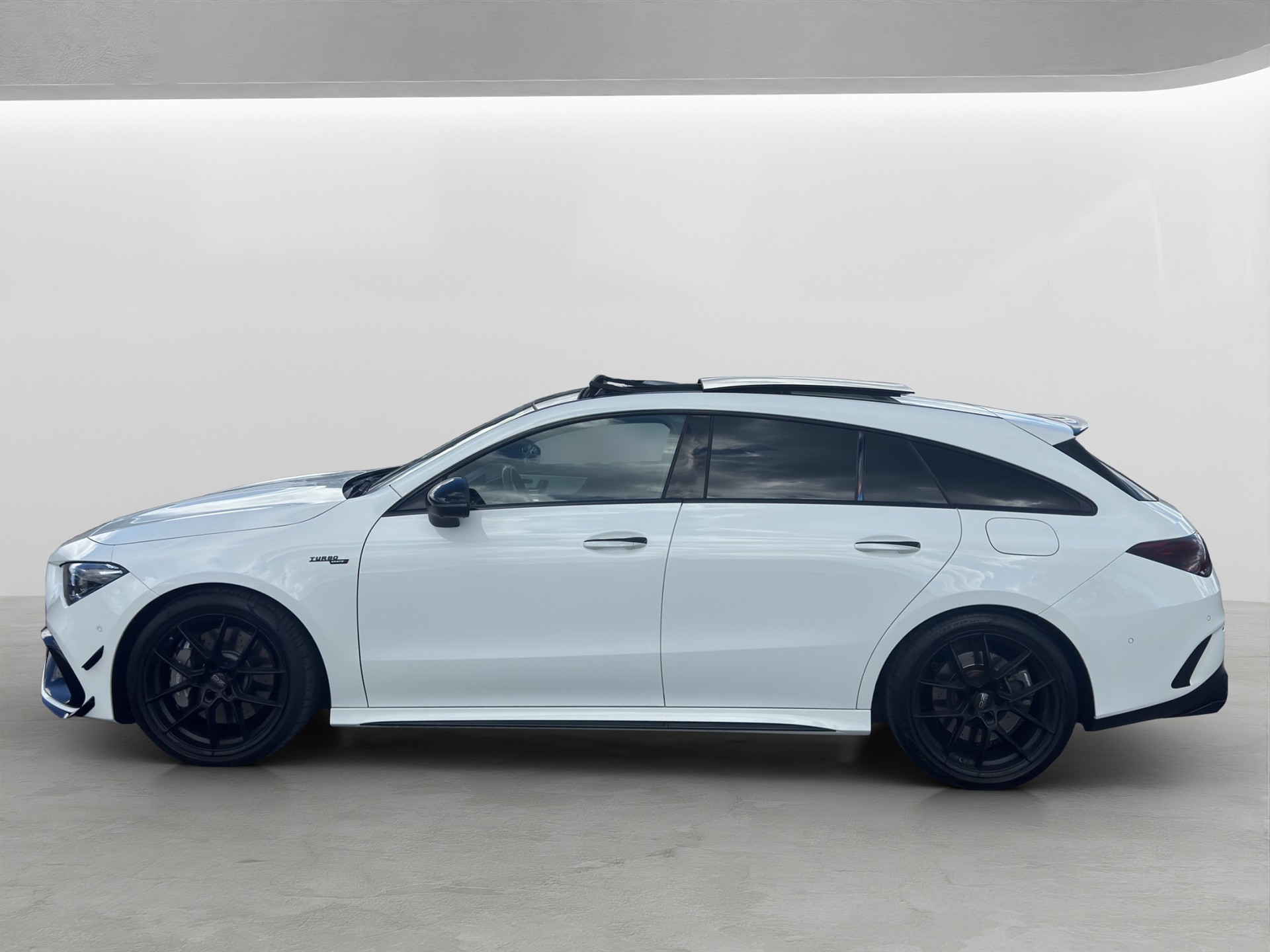 MERCEDES-BENZ CLA Shooting Brake 45 AMG 4Matic+ 8G-DCT-image-7