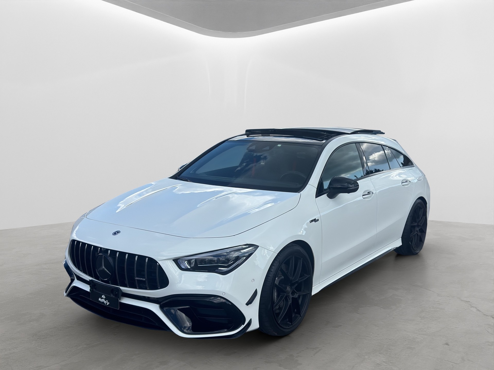 MERCEDES-BENZ CLA Shooting Brake 45 AMG 4Matic+ 8G-DCT-image-2