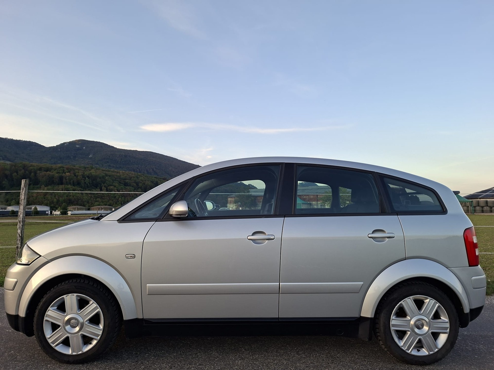 AUDI A2 1.4-image-2