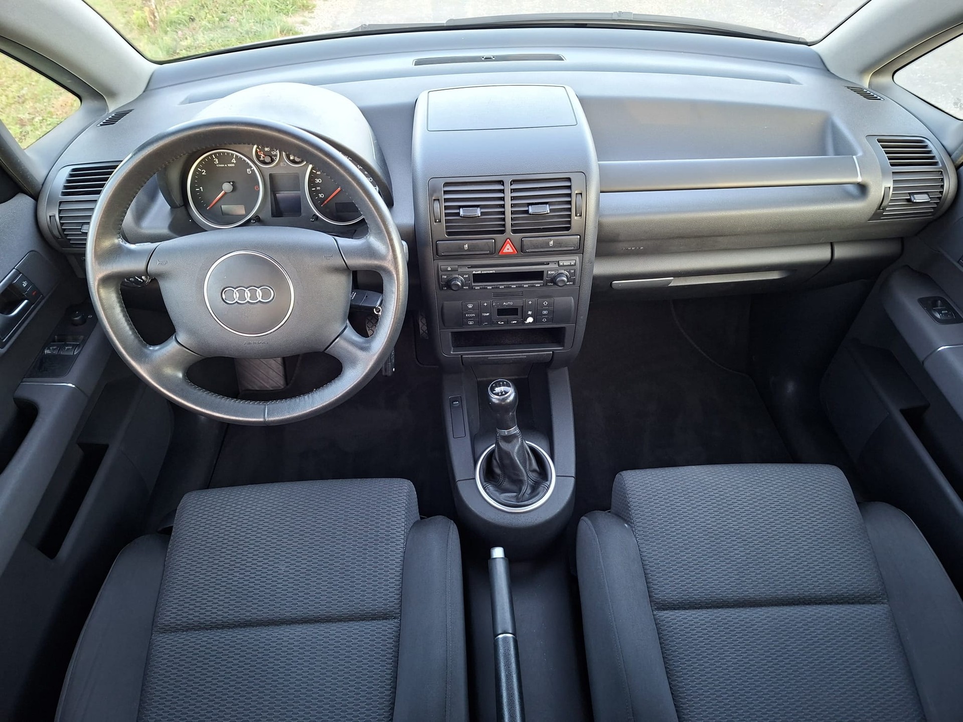 AUDI A2 1.4-image-10