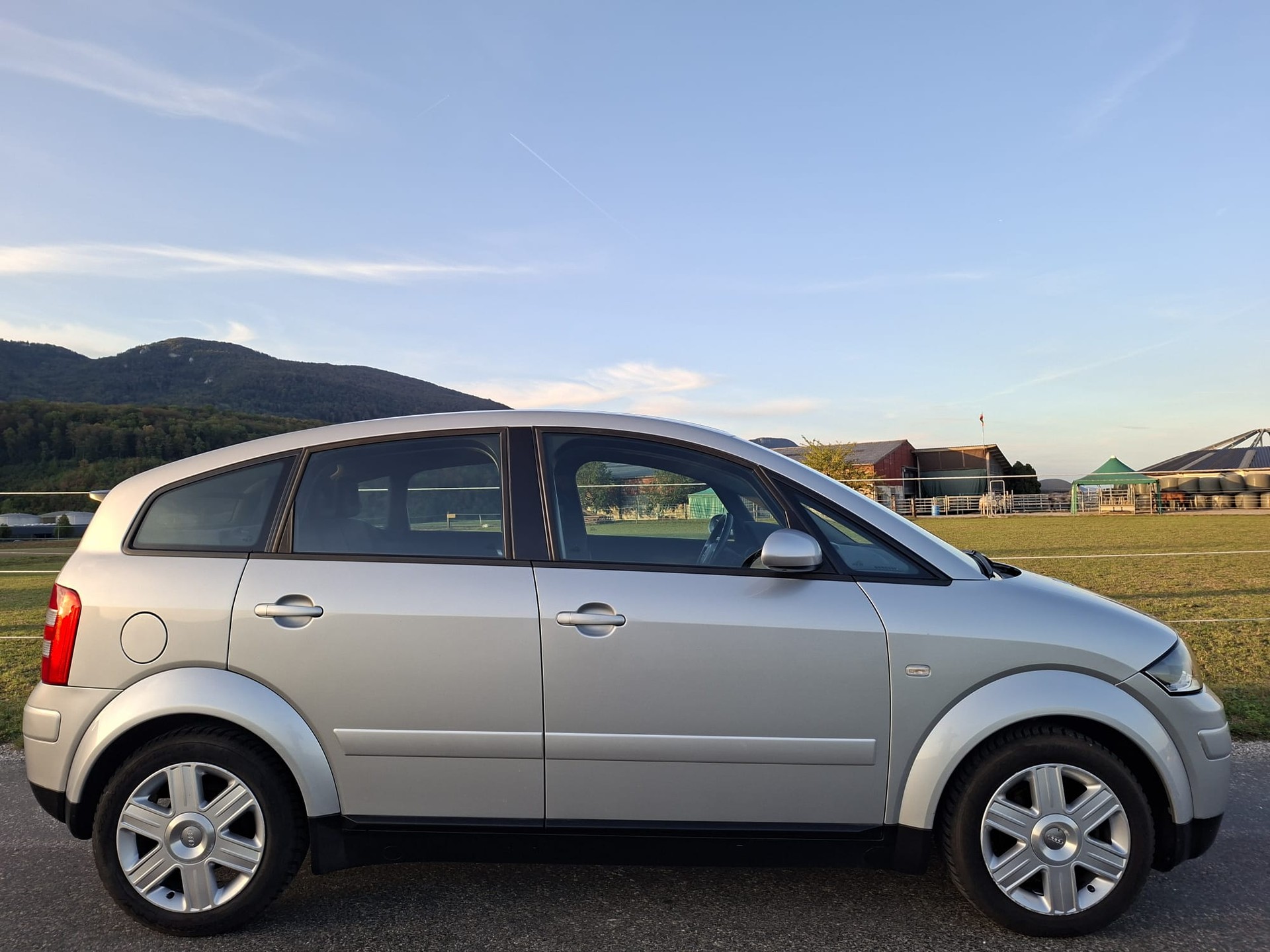 AUDI A2 1.4-image-6