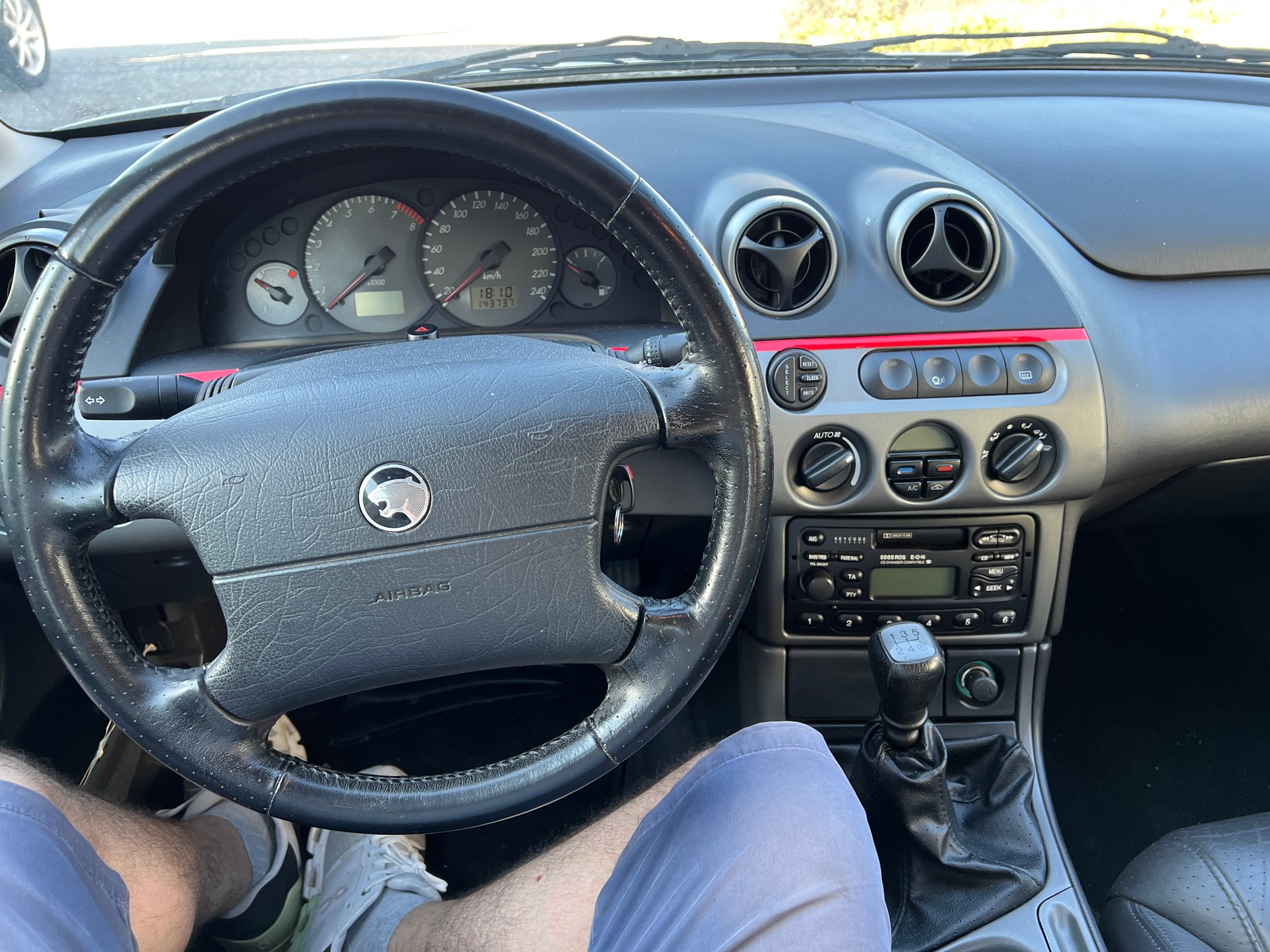 FORD Cougar 2.5i V6 24V-image-12