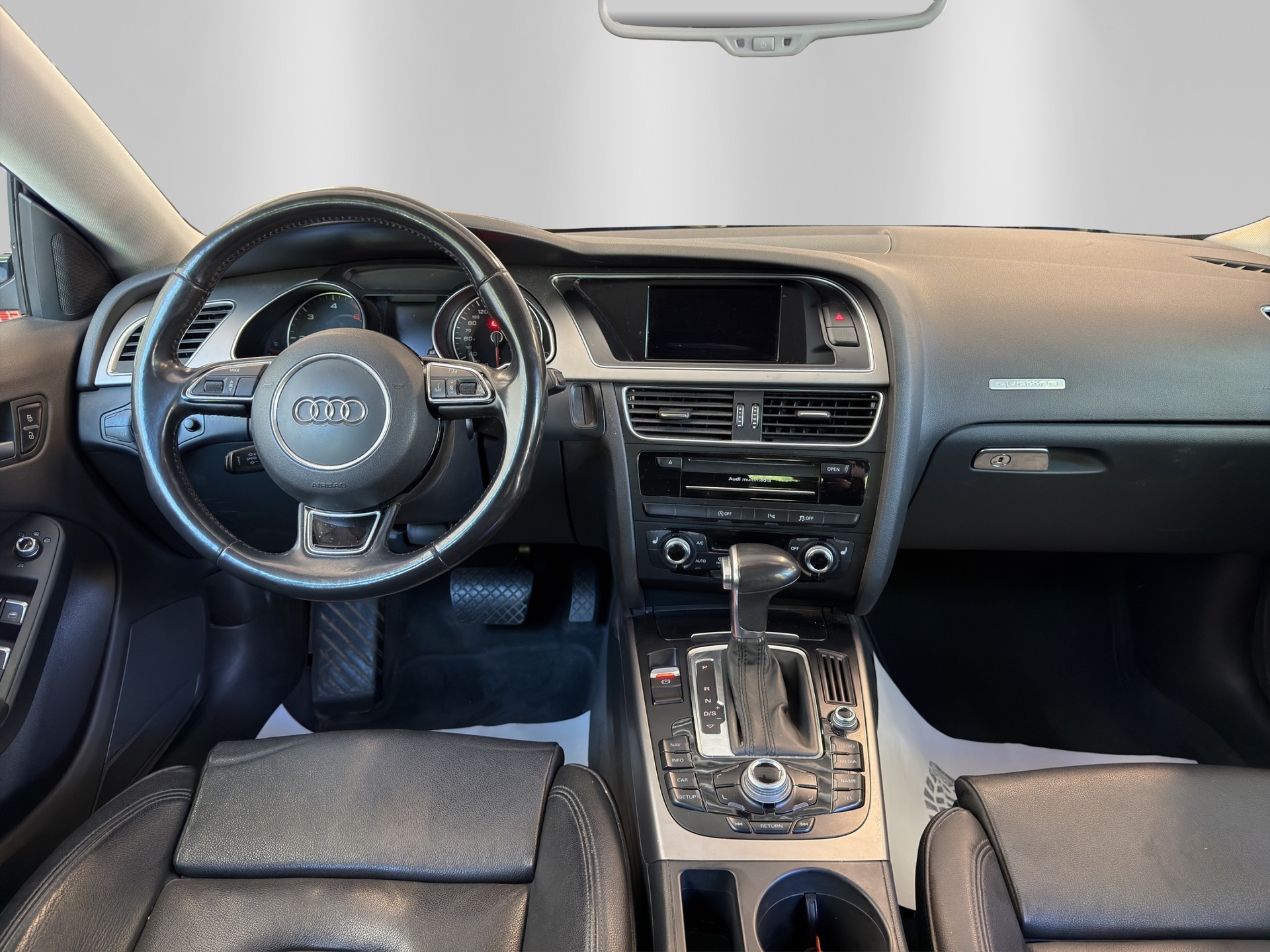 AUDI A5 Sportback 2.0 TDI quattro S-tronic-image-8