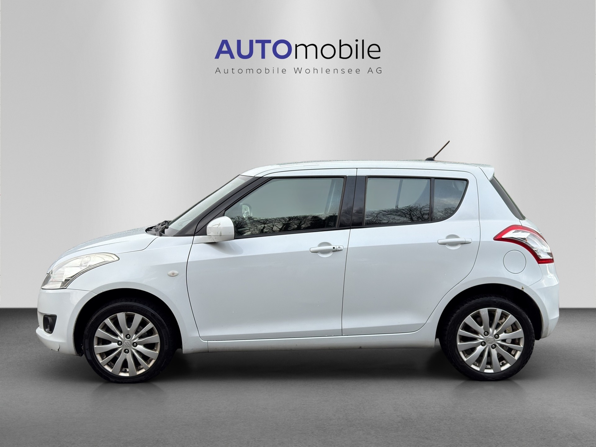 SUZUKI Swift 1.2i 16V GL 4x4-image-0