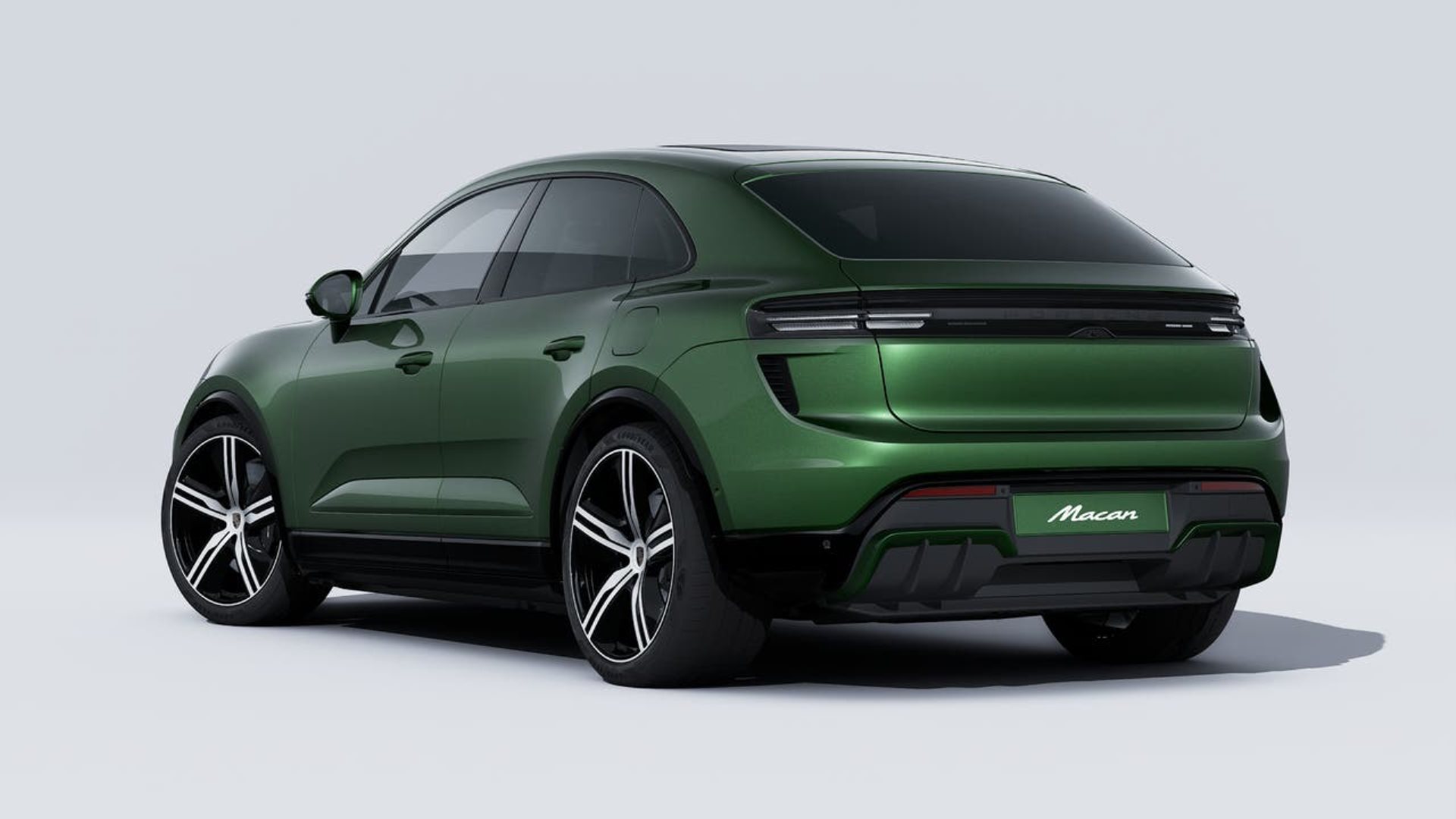 PORSCHE Macan Turbo-image-2