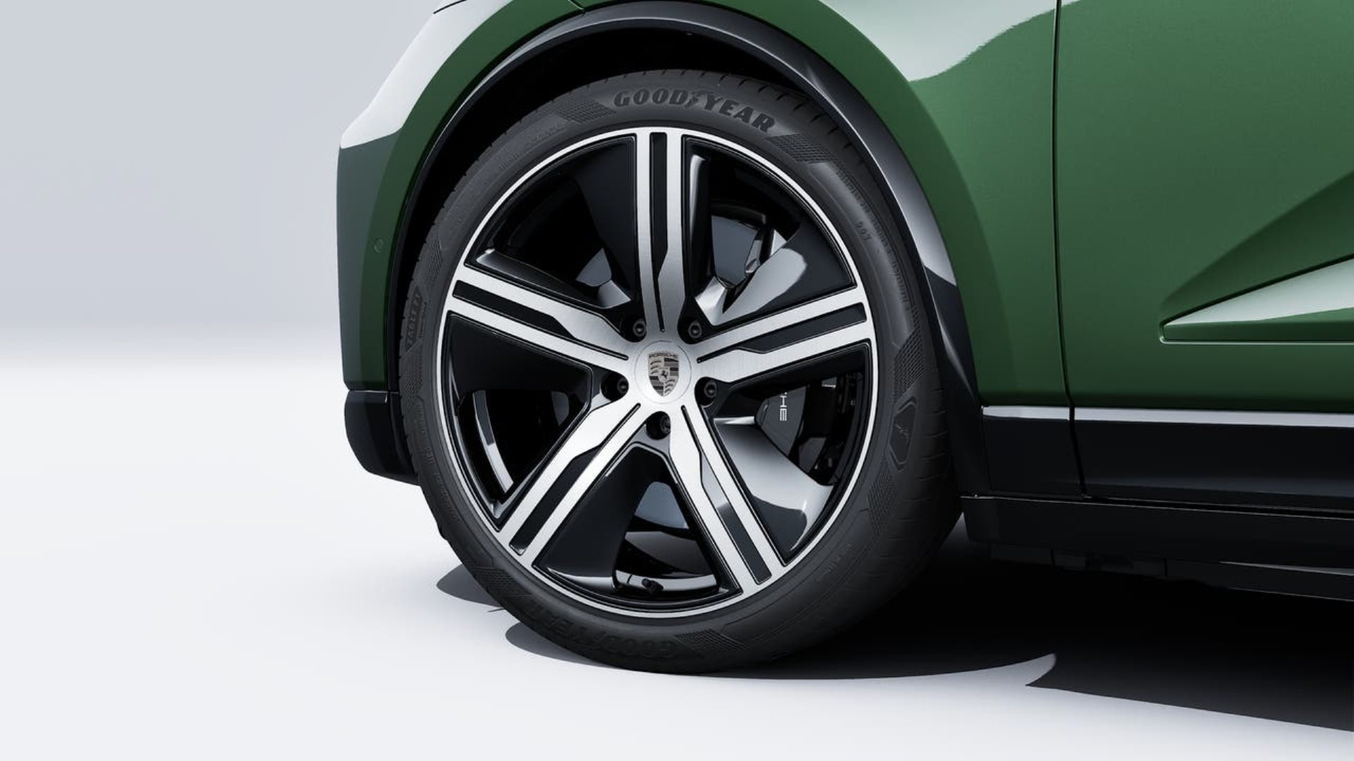 PORSCHE Macan Turbo-image-9