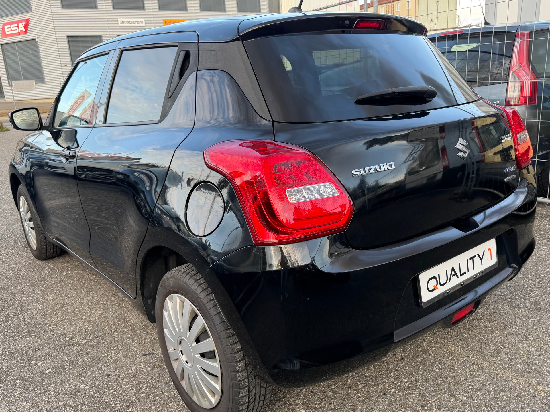 SUZUKI Swift 1.2i 16V SHVS Compact Top Hybrid Allgrip 4x4-image-2