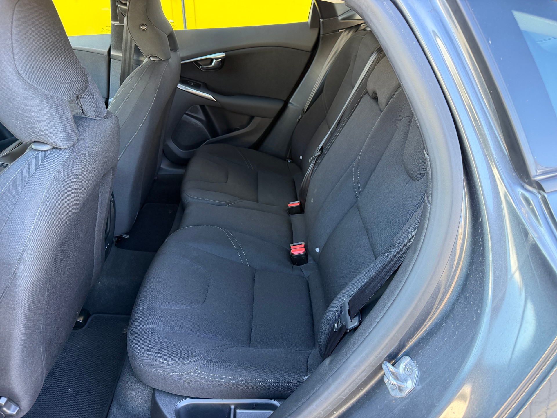 VOLVO V40 CC 2.0 T4 Kinetic AWD S/S-image-10