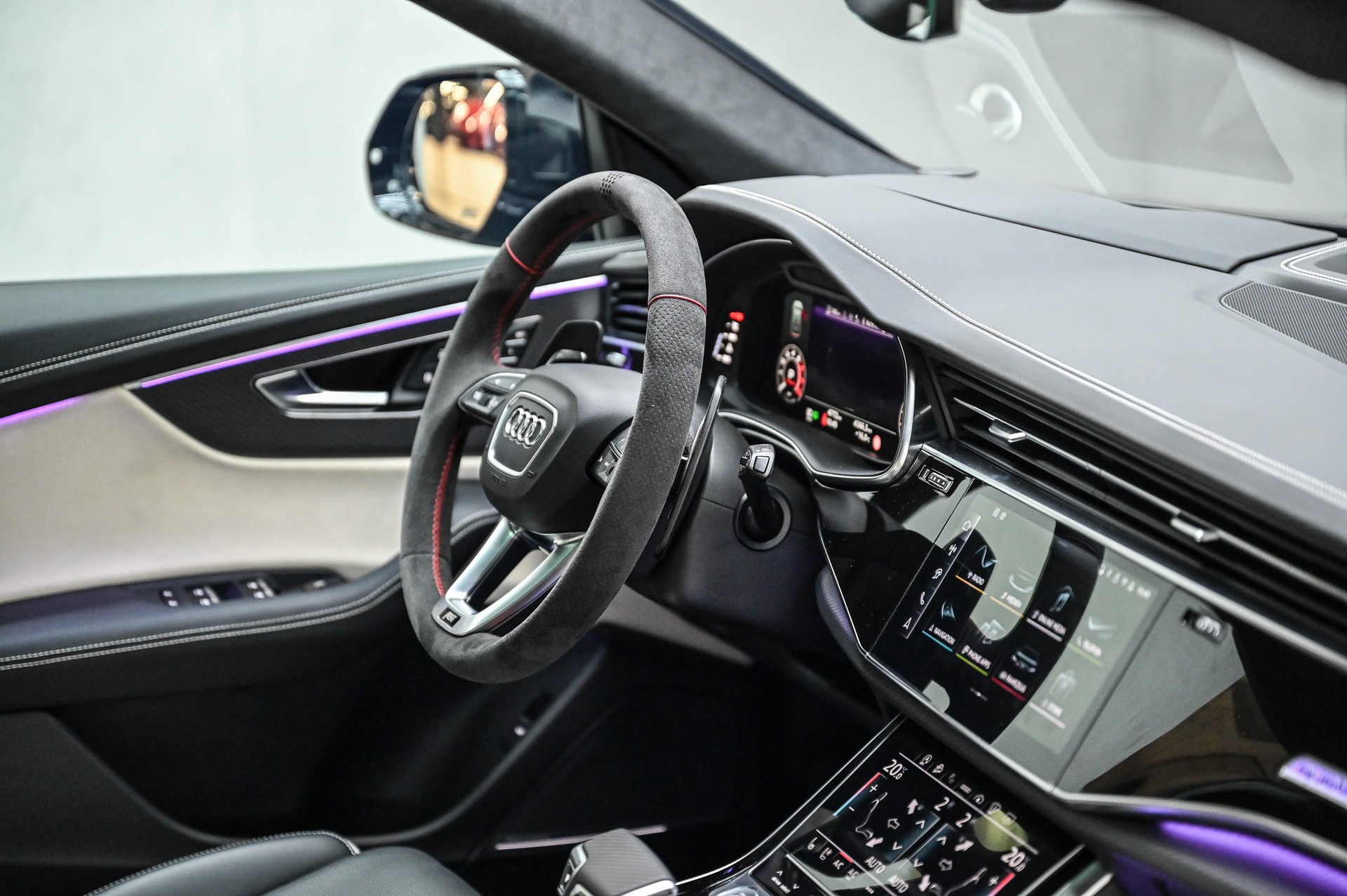 AUDI ABT RS Q8 Legacy Edition 1 of 125 SUV 4.0 V8 TFSI performance quattro Tiptronic-image-33