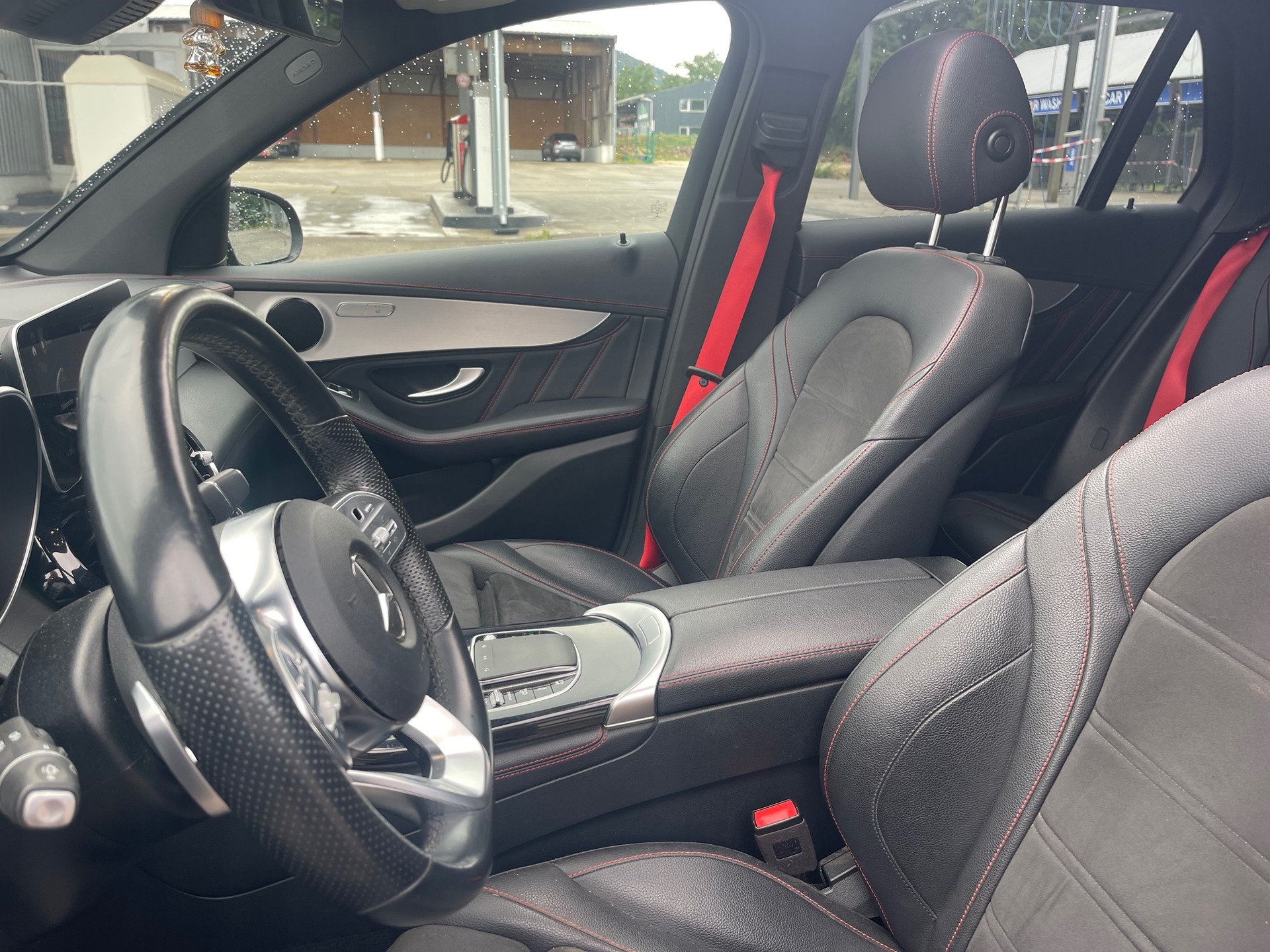 MERCEDES-BENZ GLC 43 AMG-image-3