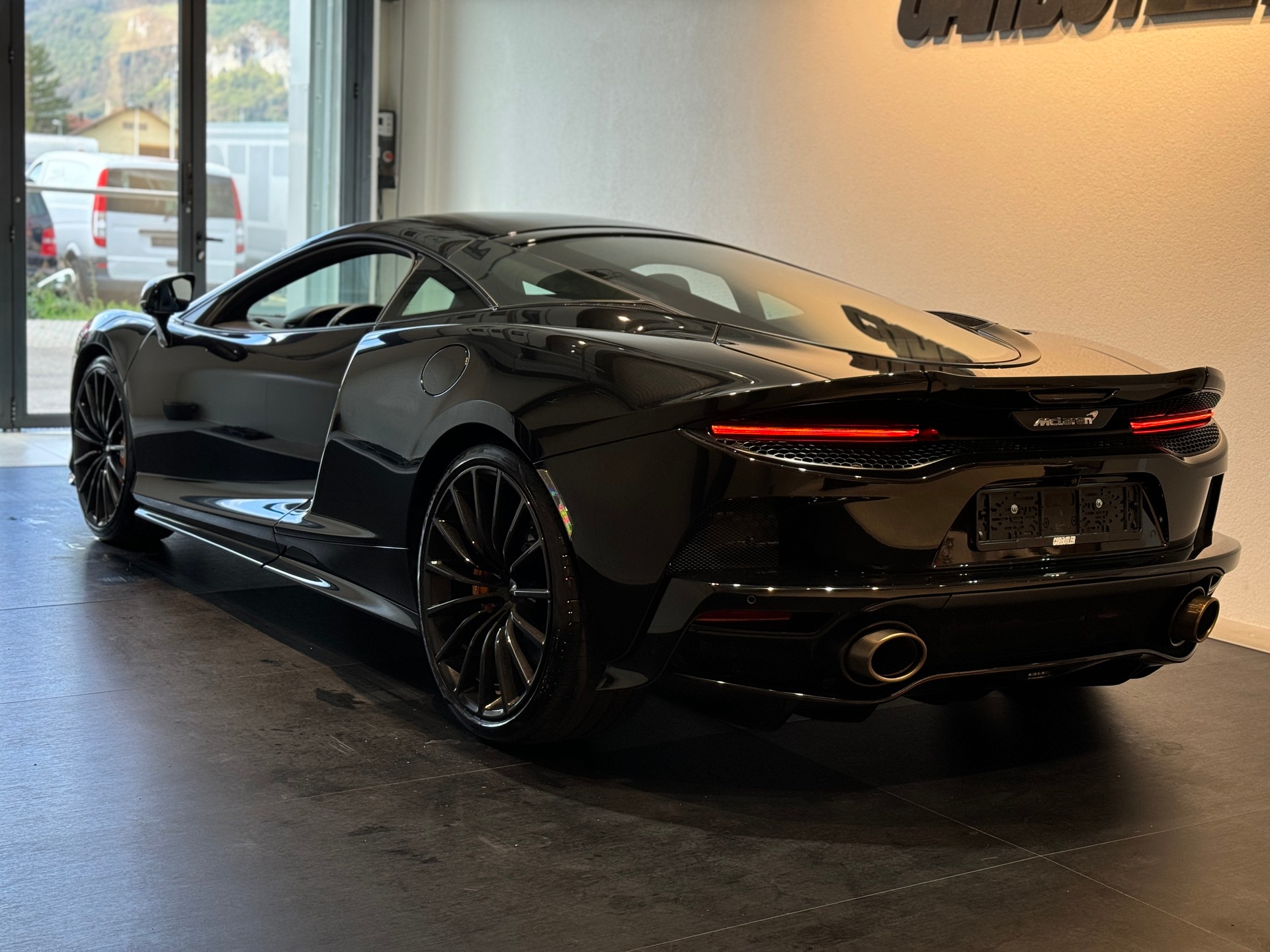 McLAREN GT Onyx FULL BLACK 🚀 Free Service!-image-11