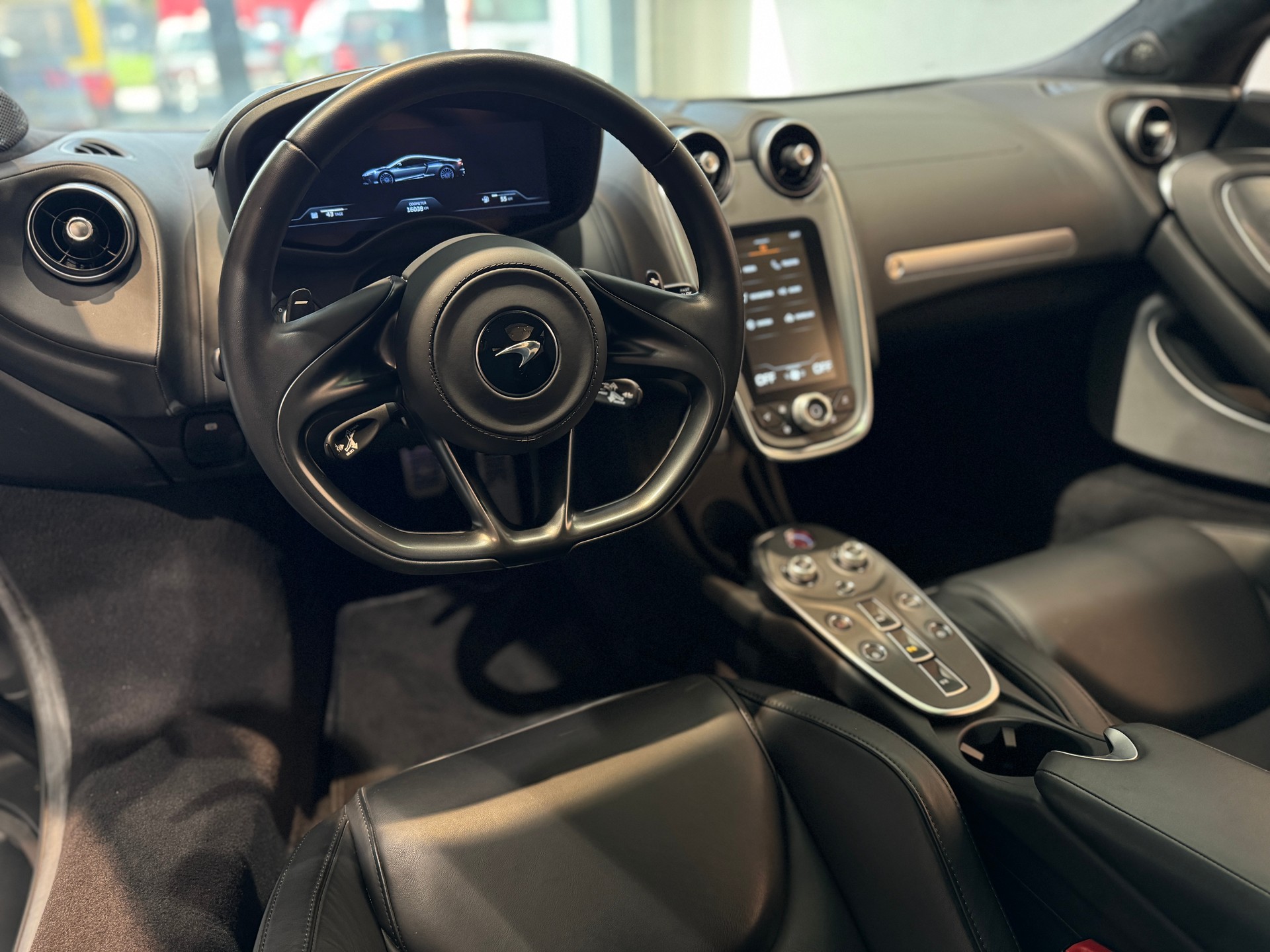 McLAREN GT Onyx FULL BLACK 🚀 Free Service!-image-12