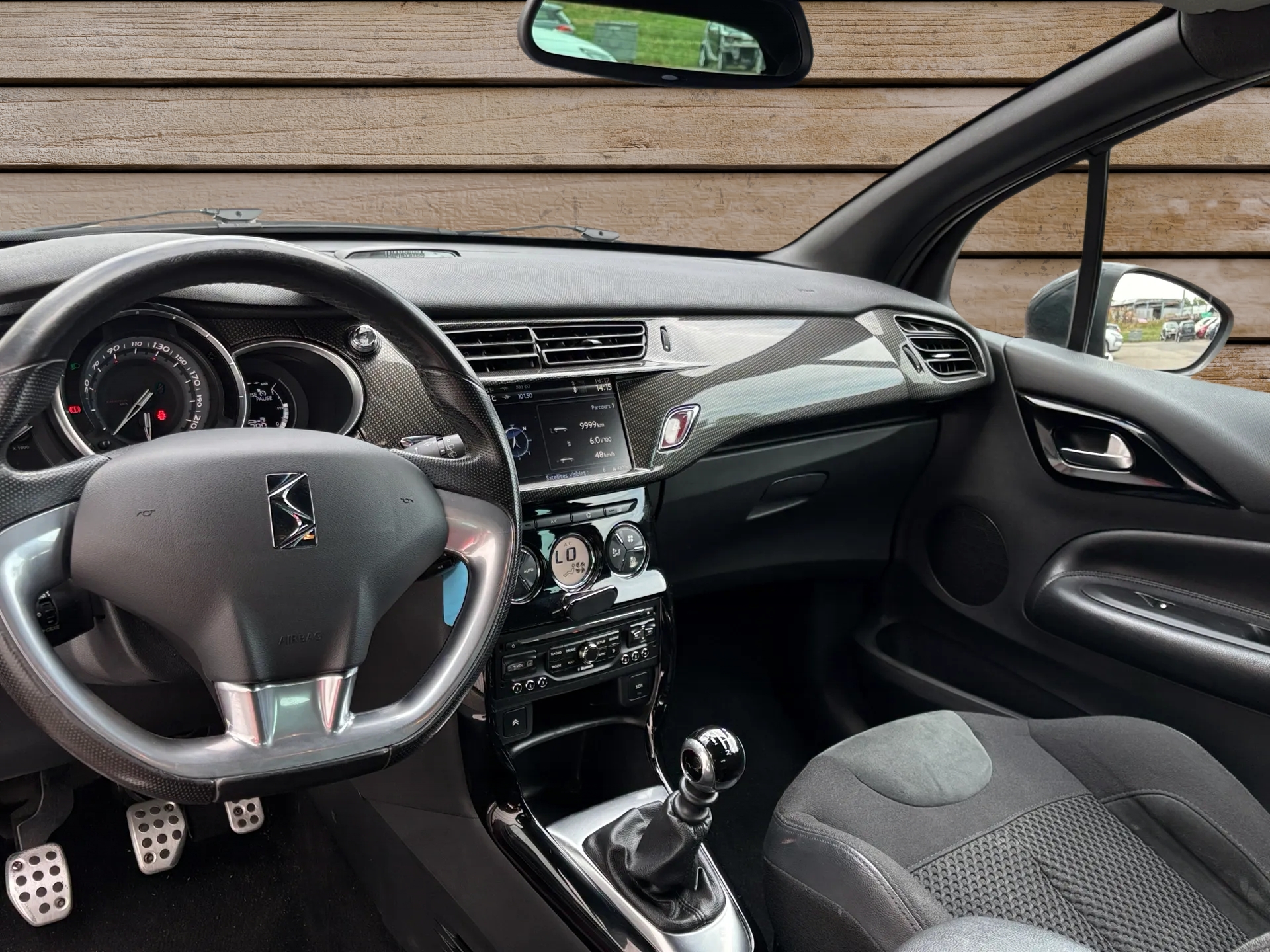DS AUTOMOBILES DS3 1.6 THP Ultra Prestige-image-6
