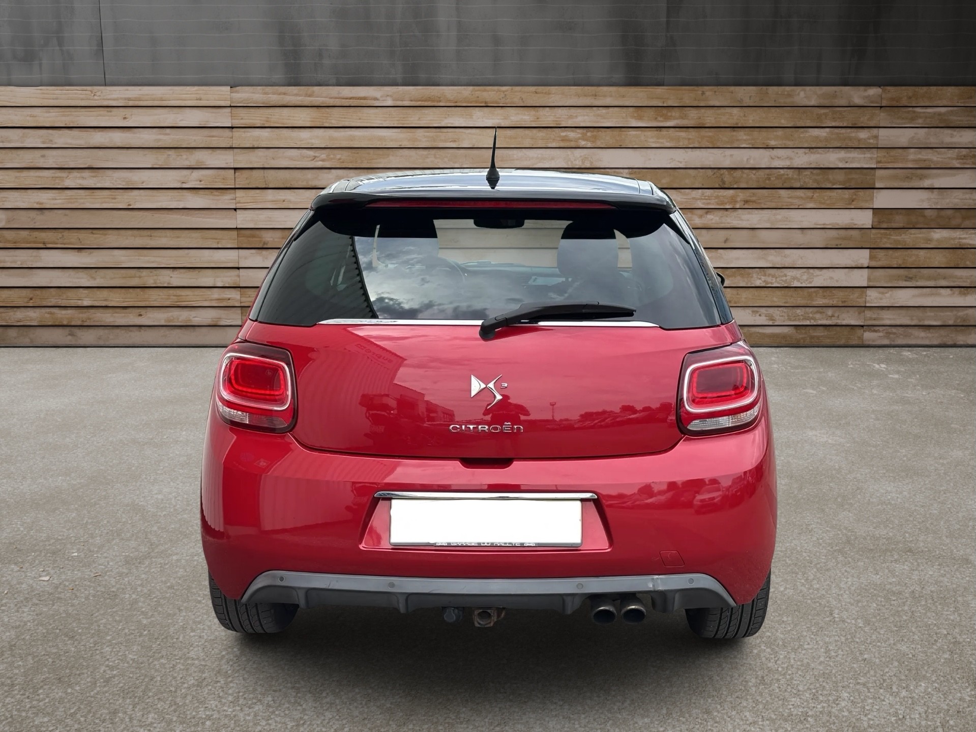 DS AUTOMOBILES DS3 1.6 THP Ultra Prestige-image-4