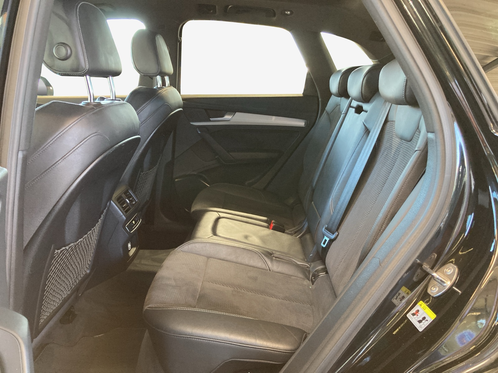 AUDI Q5 55 TFSI e sport quattro-image-11