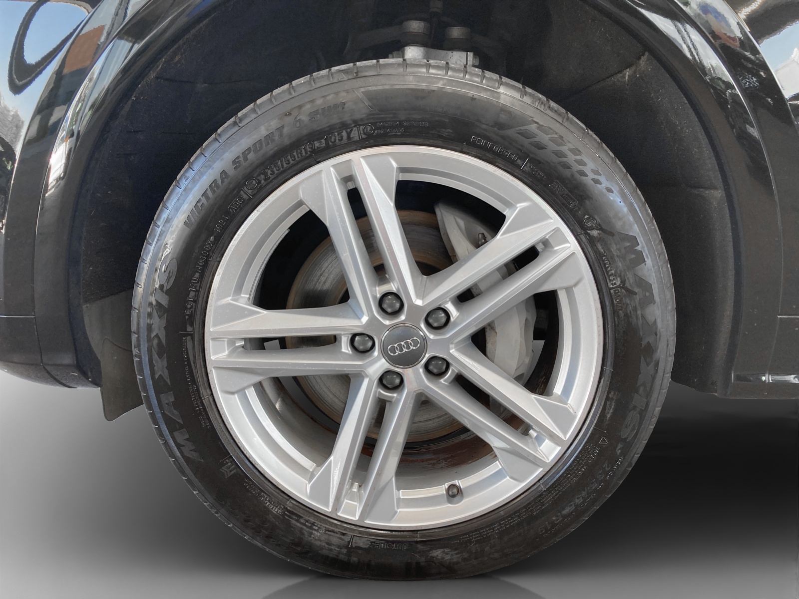 AUDI Q5 55 TFSI e sport quattro-image-15