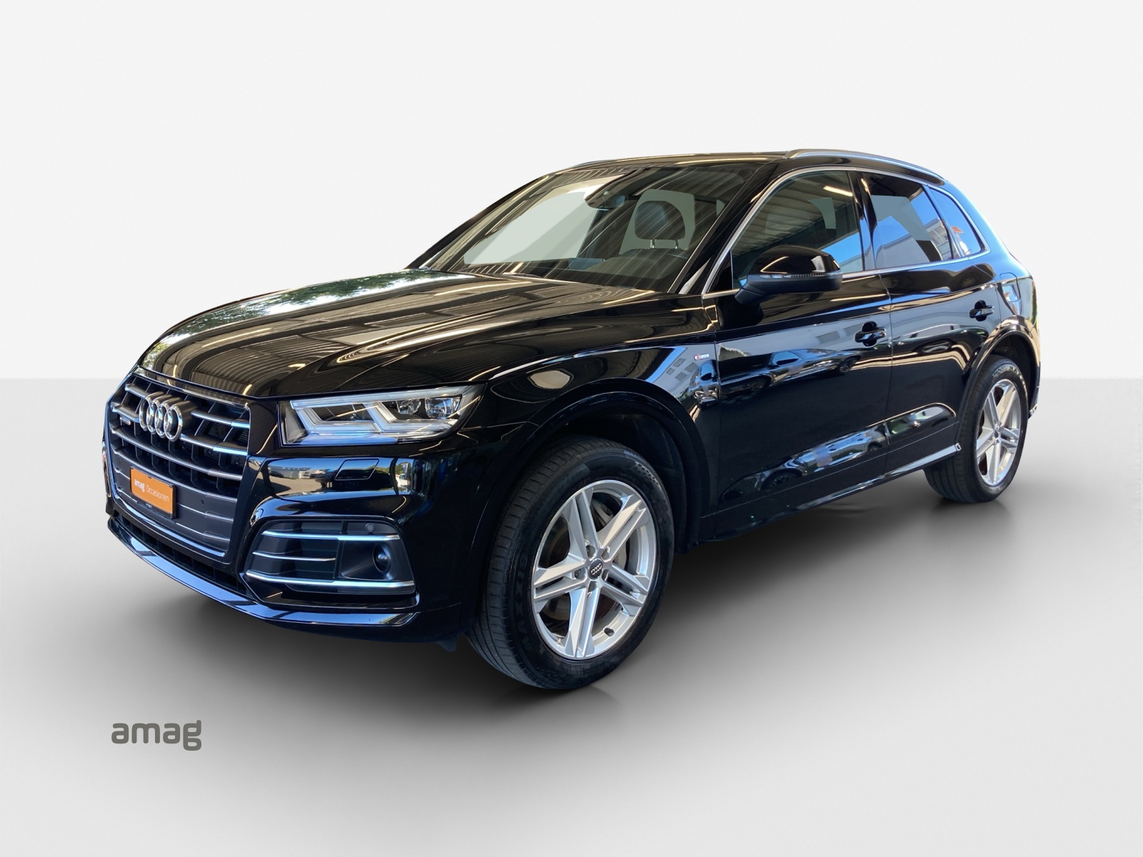 AUDI Q5 55 TFSI e sport quattro-image-0