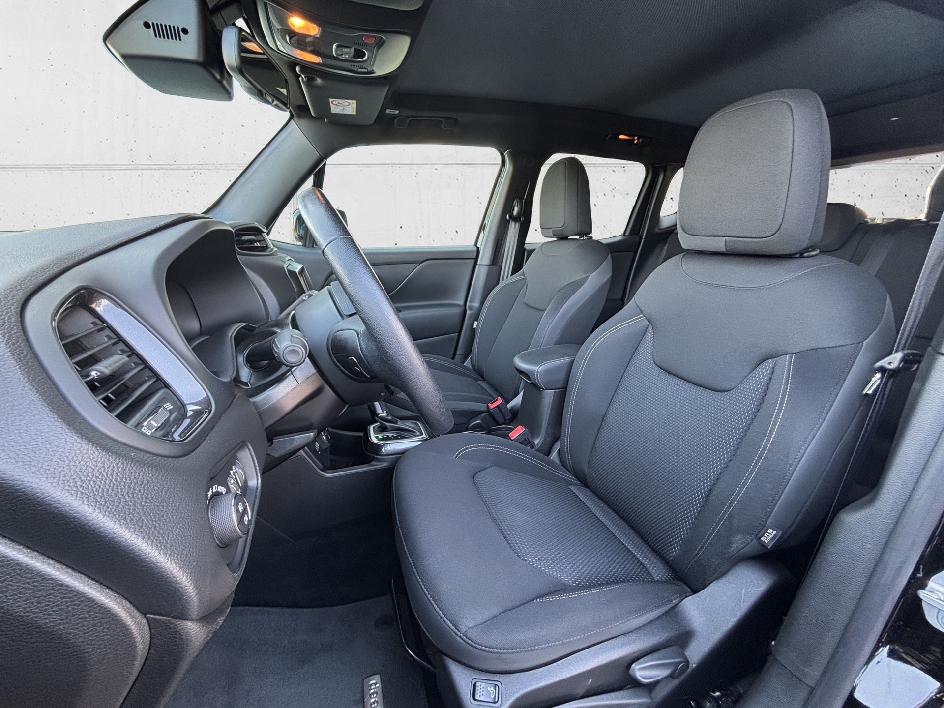 JEEP Renegade 1.3 S 4xe-image-8