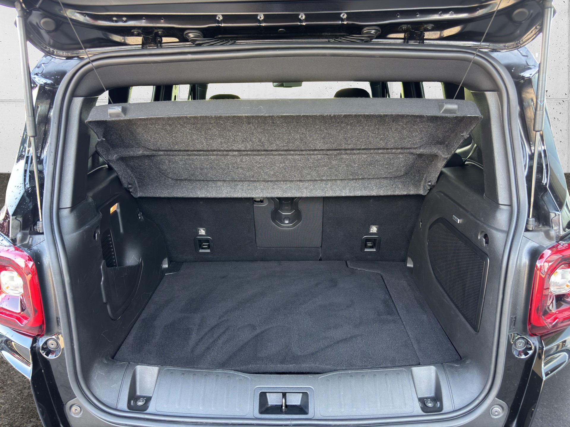 JEEP Renegade 1.3 S 4xe-image-17