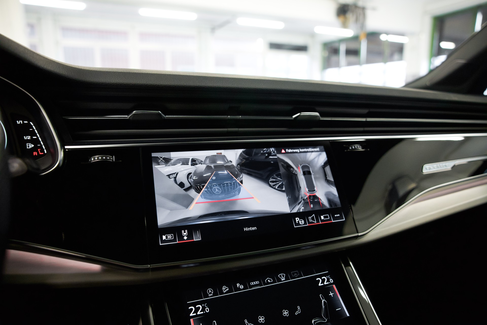 AUDI SQ7 TFSI quattro tiptronic-image-28