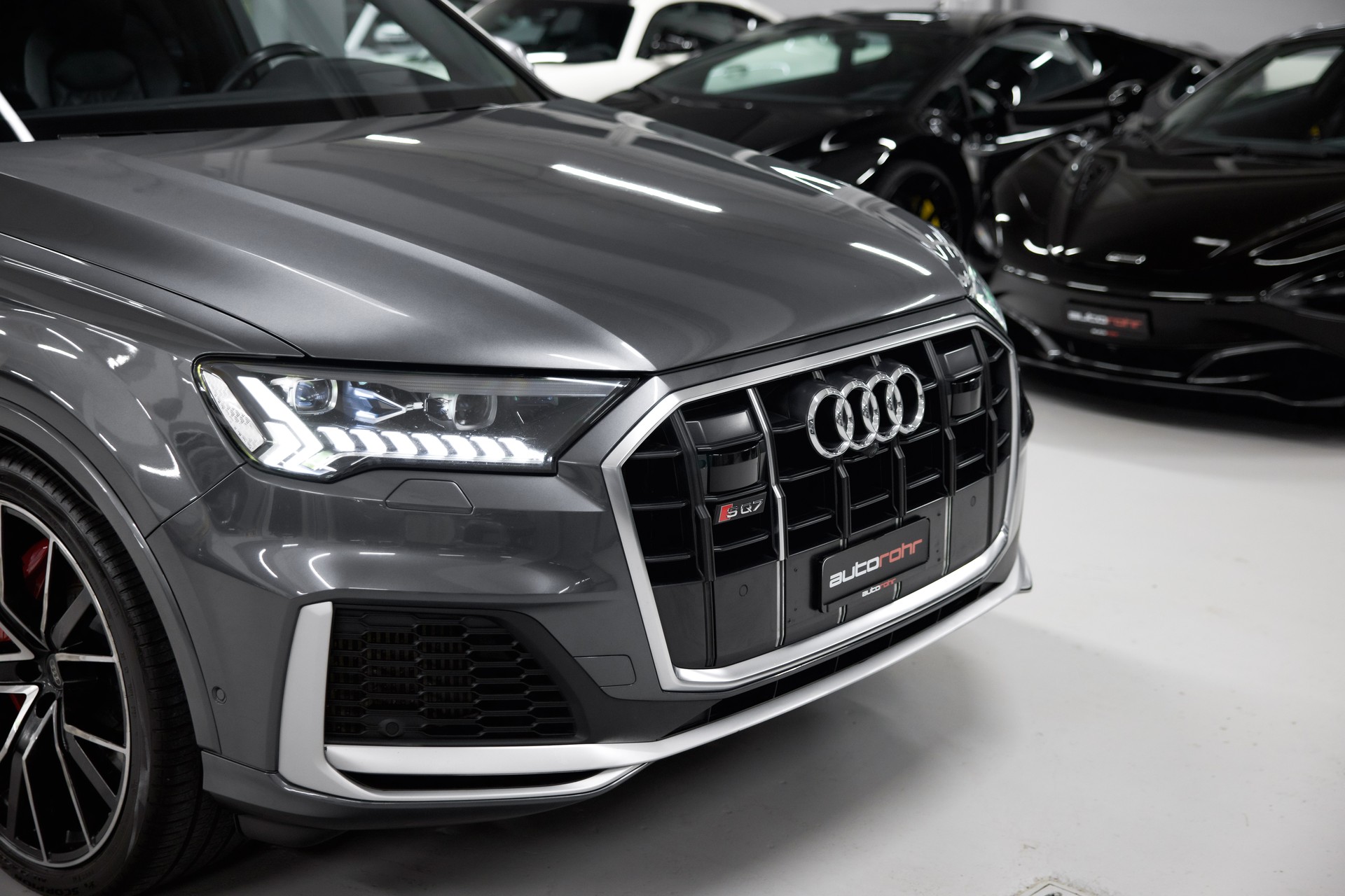 AUDI SQ7 TFSI quattro tiptronic-image-7